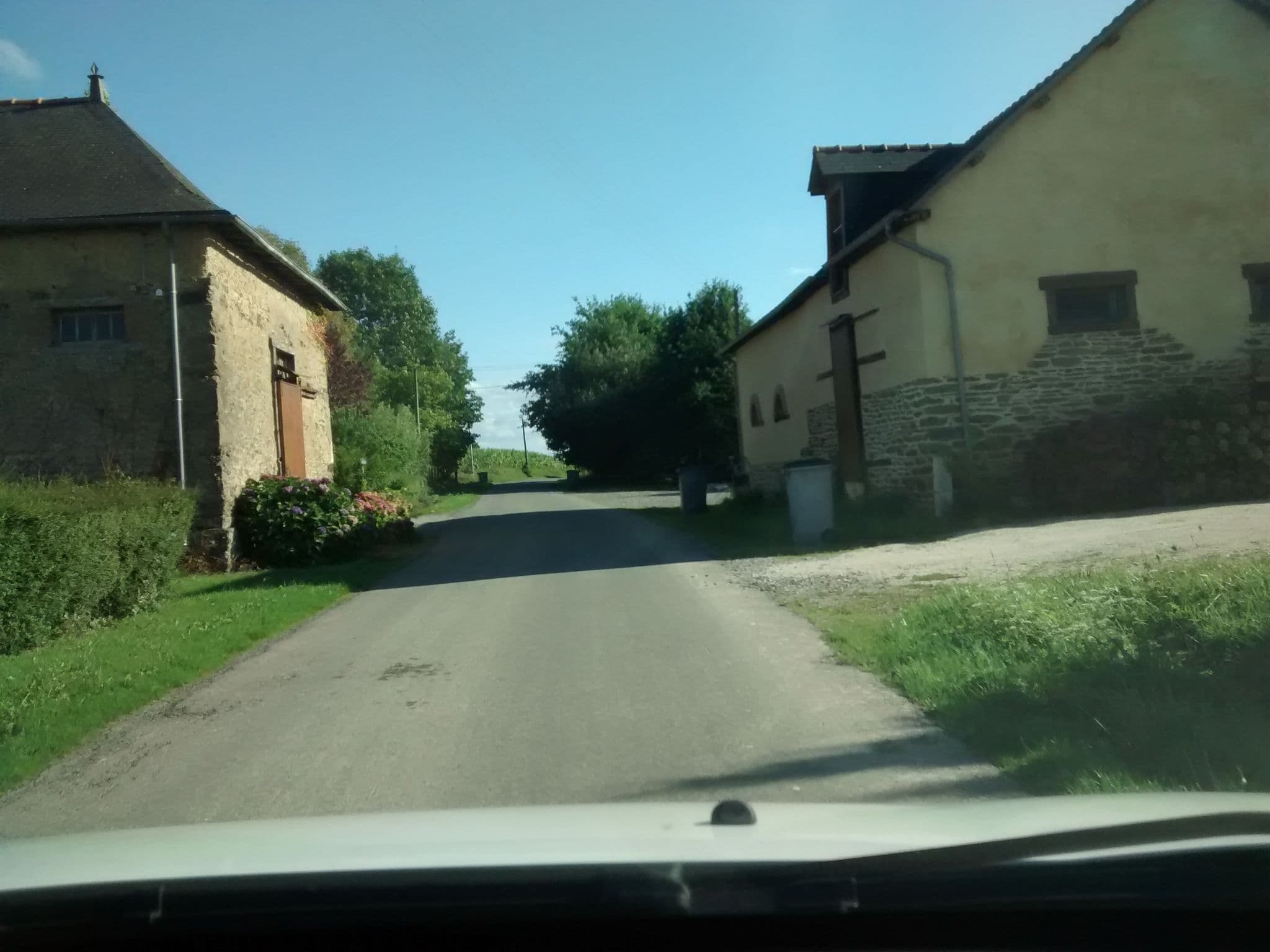 Street view near Appartements T2 Proche de Rennes, Chantepie — © mgageo (CC BY-SA · Mapillary)