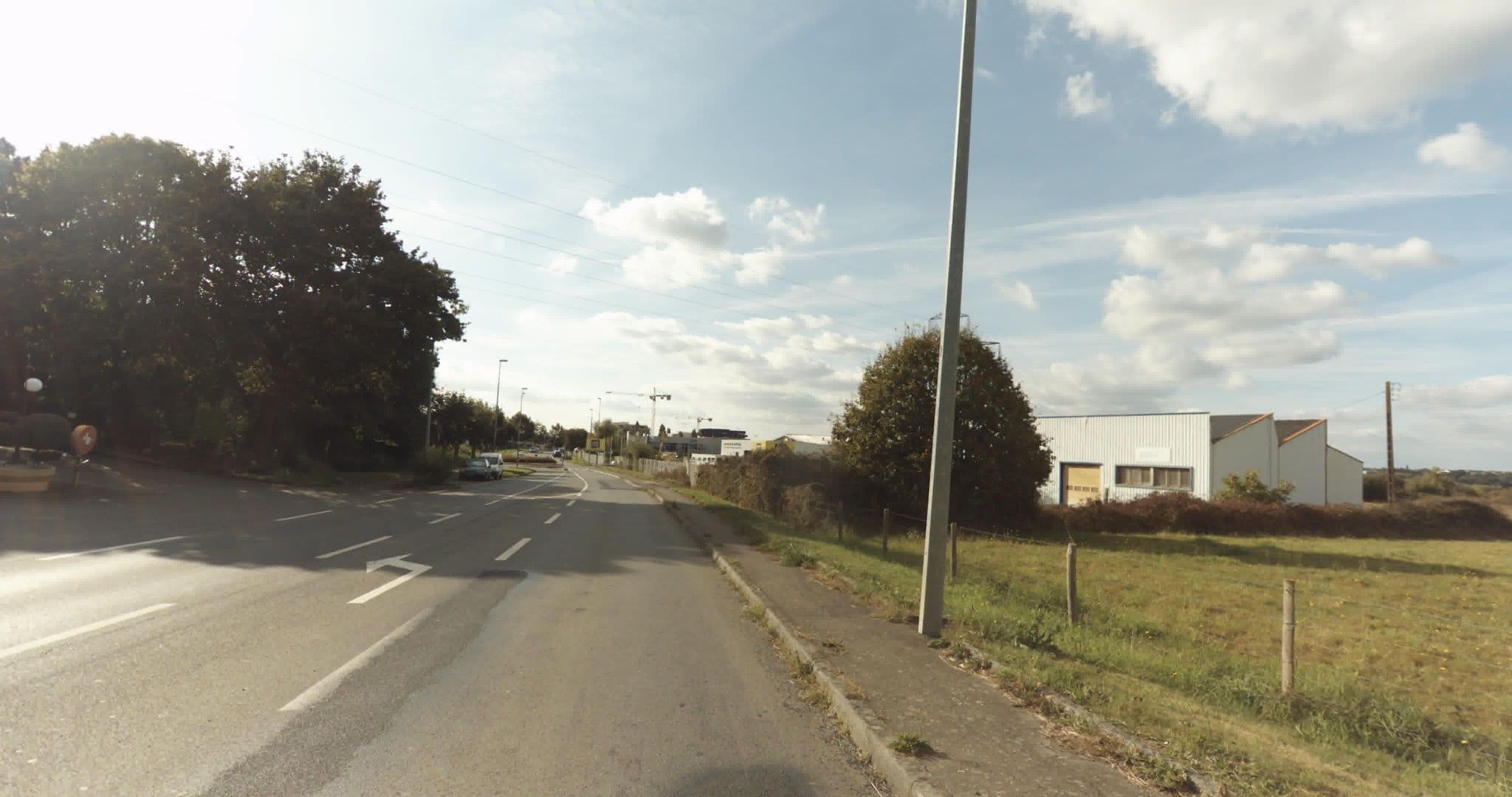 Street view near Le Clos Champel, Cesson-Sévigné — © sogefi (CC BY-SA · Mapillary)