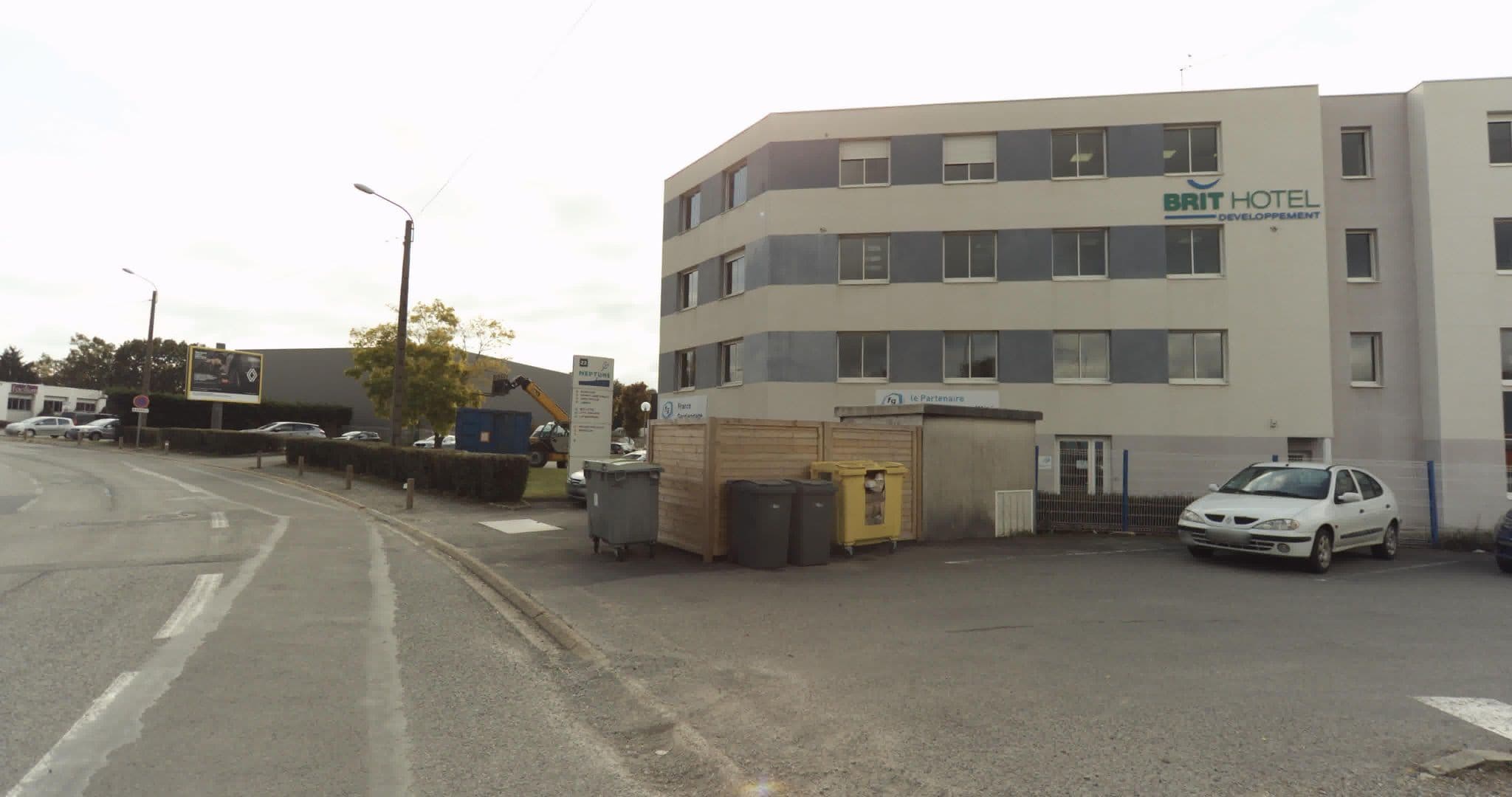 Street view near Brit Hôtel Developpement, Chantepie — © sogefi (CC BY-SA · Mapillary)