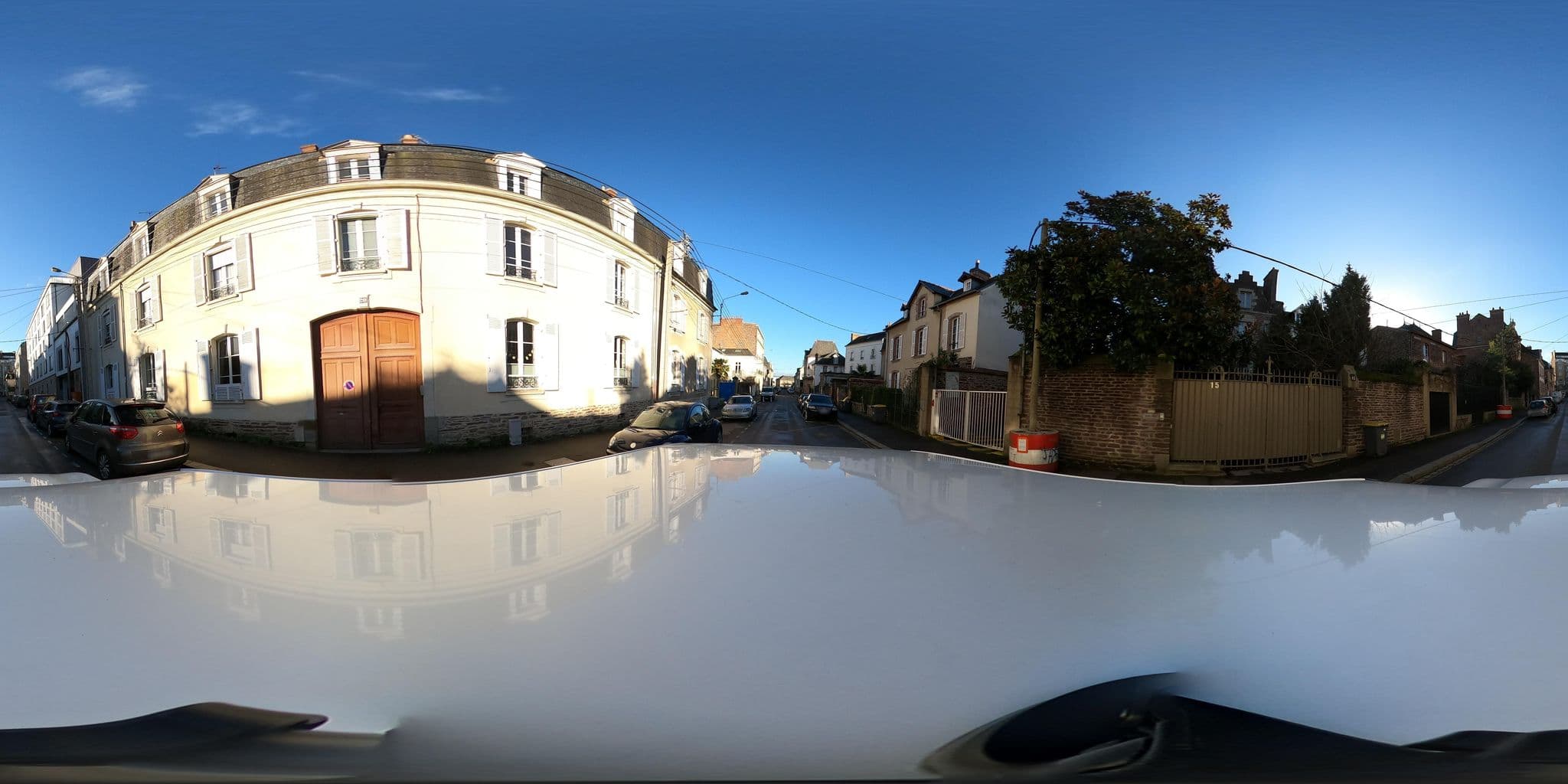 Street view near Castel Jolly, Rennes — © Caramel (CC BY-SA · Mapillary)