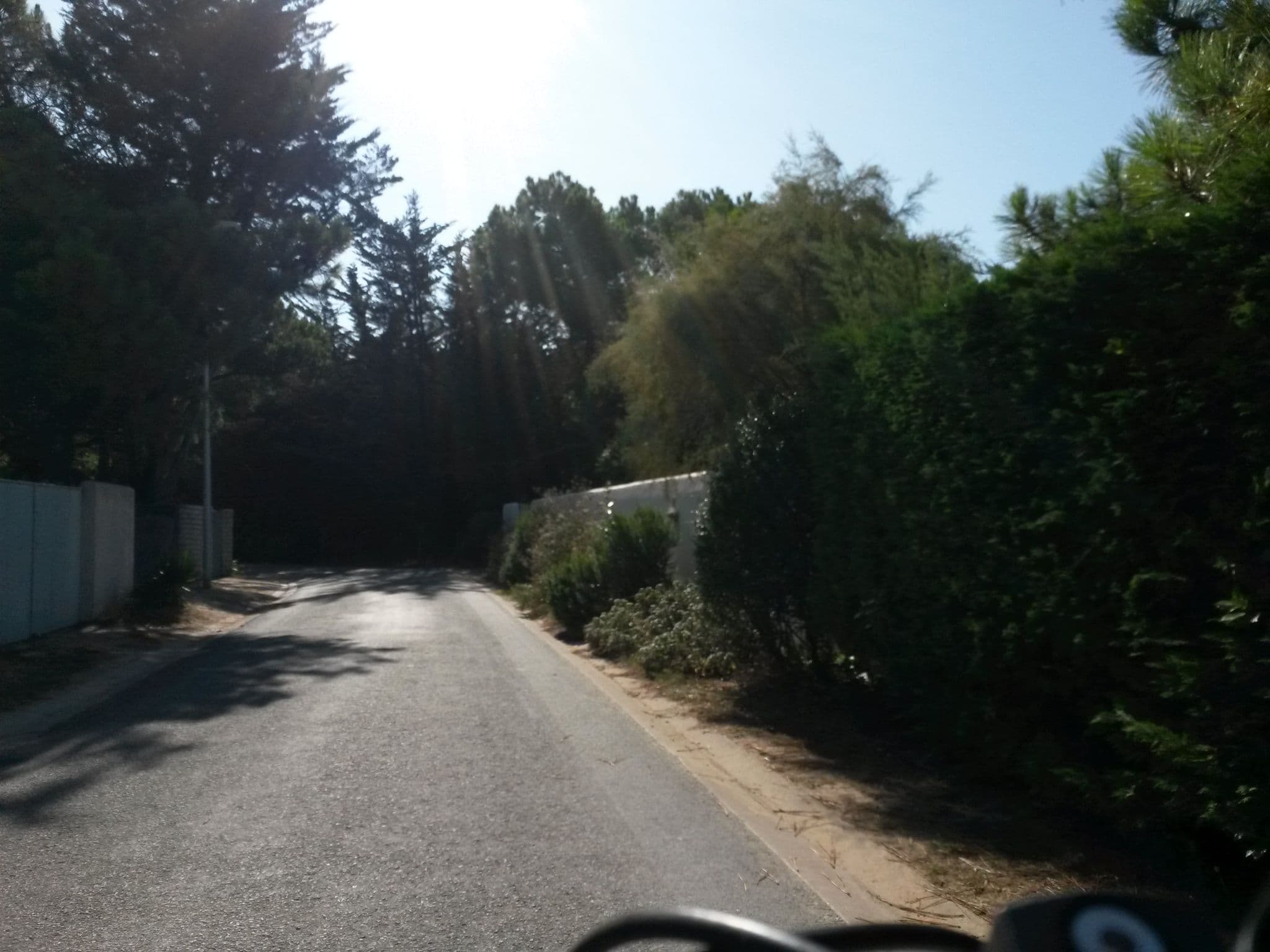 Street view near Maisonnette derrière la dune, La Flotte — © rausk (CC BY-SA · Mapillary)