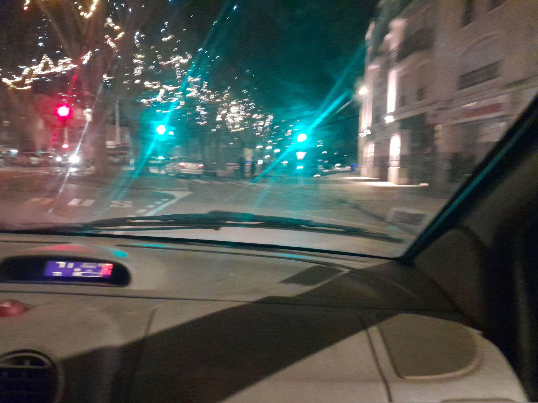 Street view near Selectour - Celtea Voyages, Laval — © hautetension08 (CC BY-SA · Mapillary)