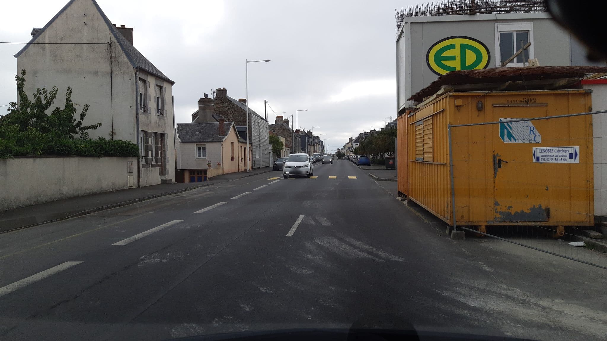 Street view near Brit Hôtel Granville, Donville-les-Bains — © geo50 (CC BY-SA · Mapillary)