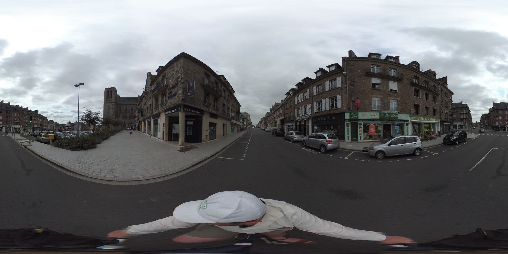 Street view near Brasserie Saint Germain, Flers — © geovelo (CC BY-SA · Mapillary)