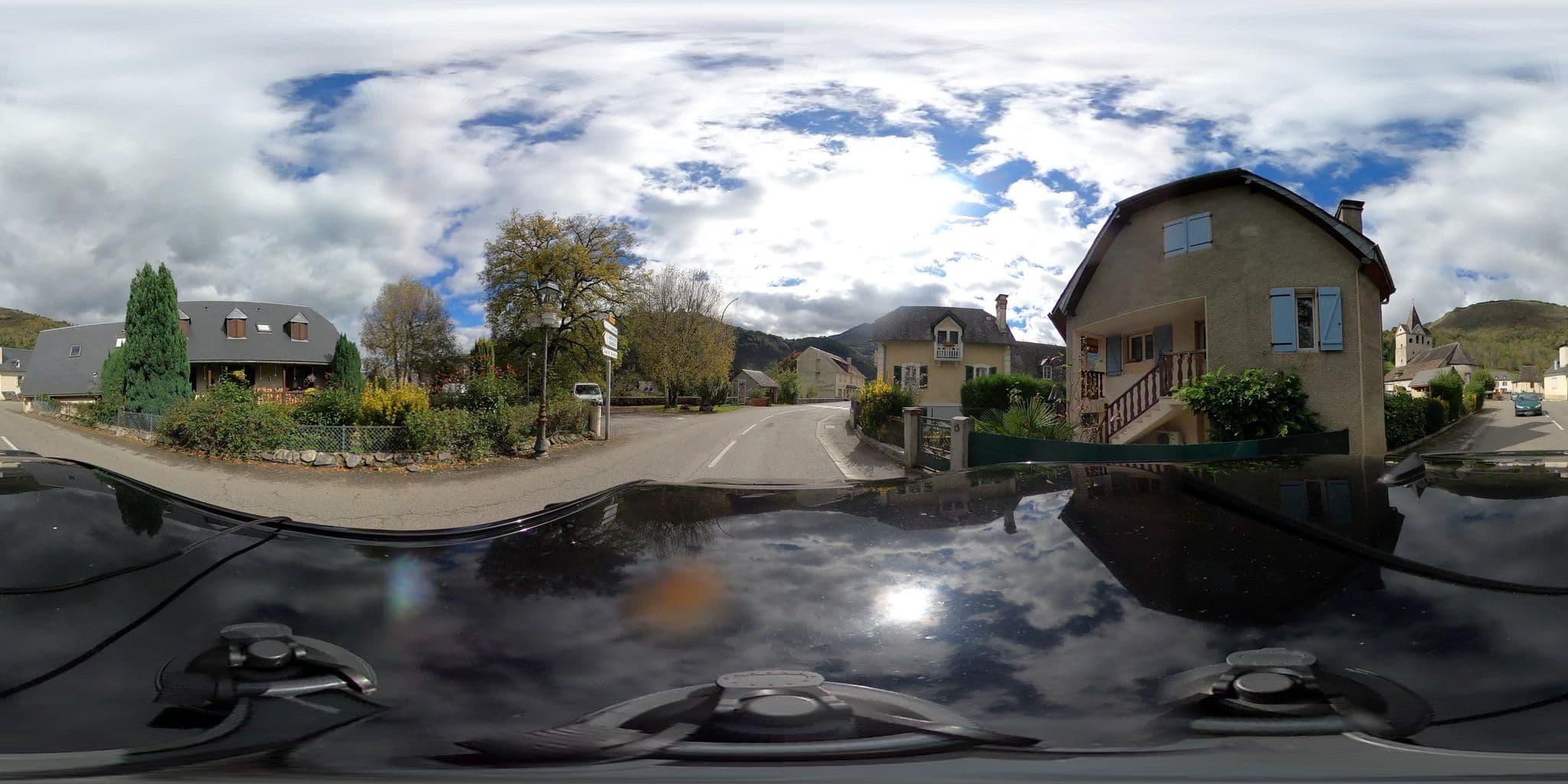 Street view near Racaud Sylvie, Argelès-Gazost — © tumblecow (CC BY-SA · Mapillary)
