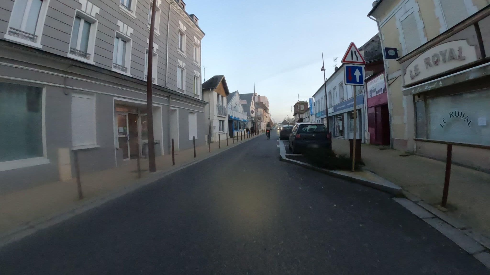 Street view near Hôtel de L'Europe, Lisieux — © Nzau (CC BY-SA · Mapillary)