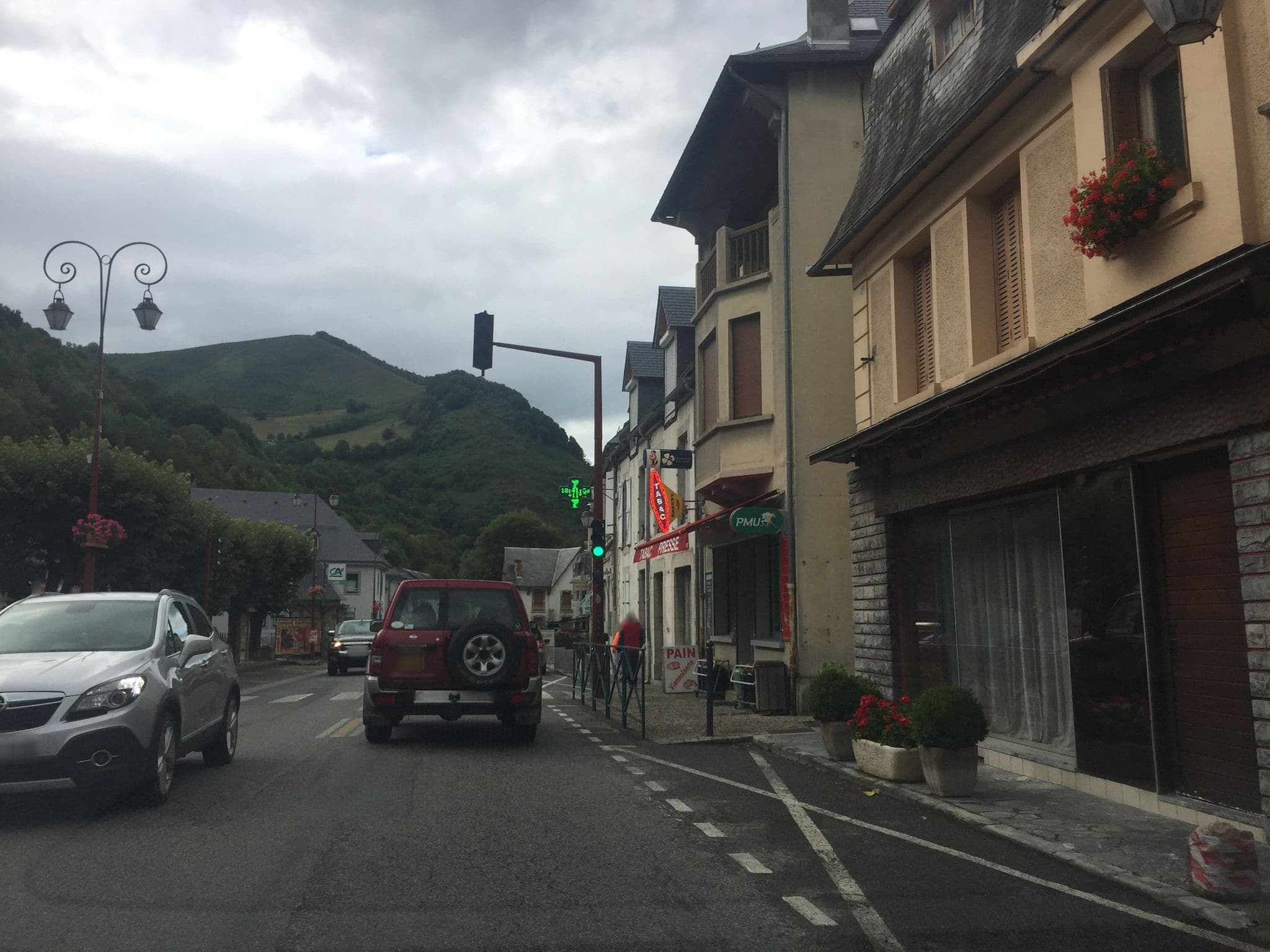 Street view near Menvielle André, La Barthe-de-Neste — © pgiraud (CC BY-SA · Mapillary)