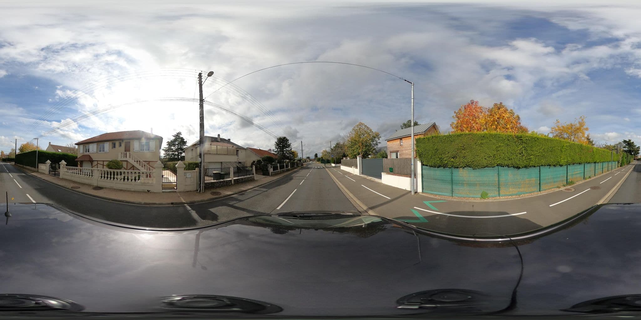 Street view near La maison Des Cordelles, Saint-Denis-en-Val — © u4y0u (CC BY-SA · Mapillary)