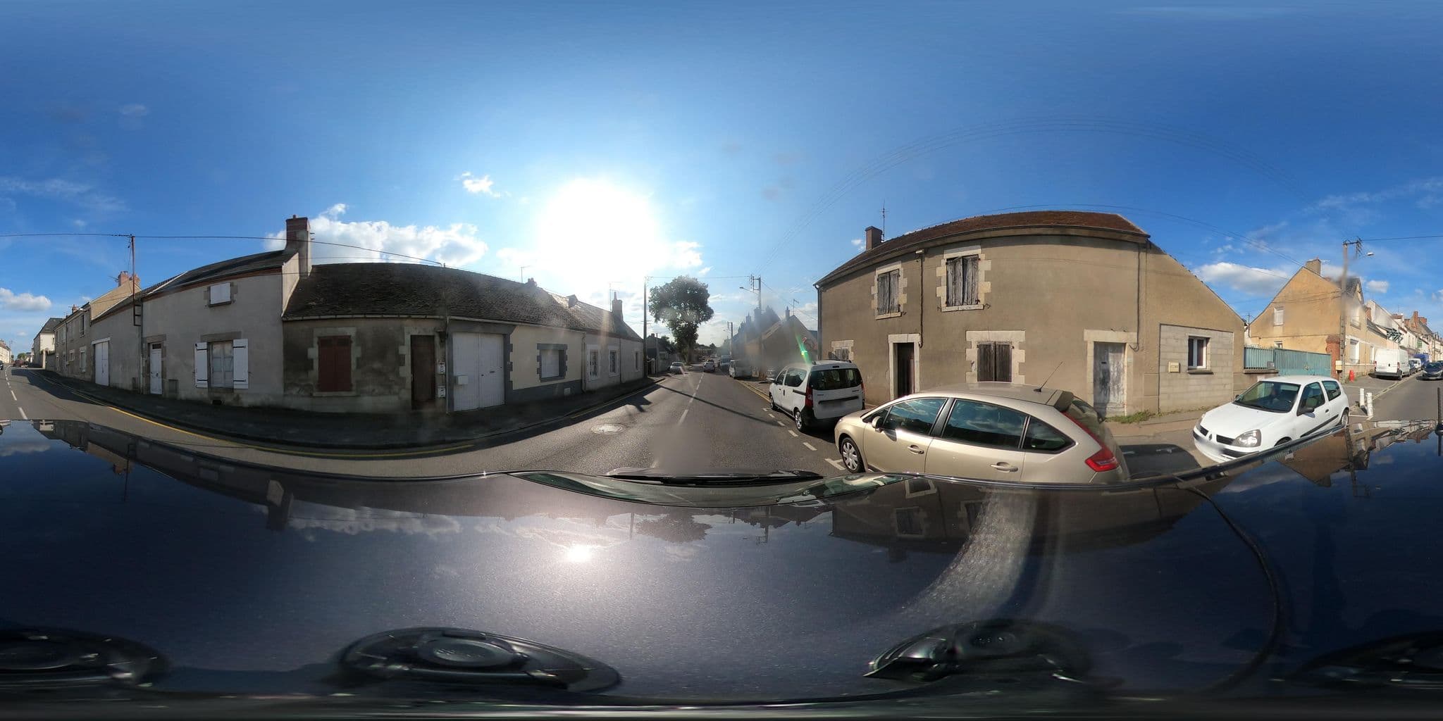 Street view near Studio Le Ligérien, Jargeau — © u4y0u (CC BY-SA · Mapillary)