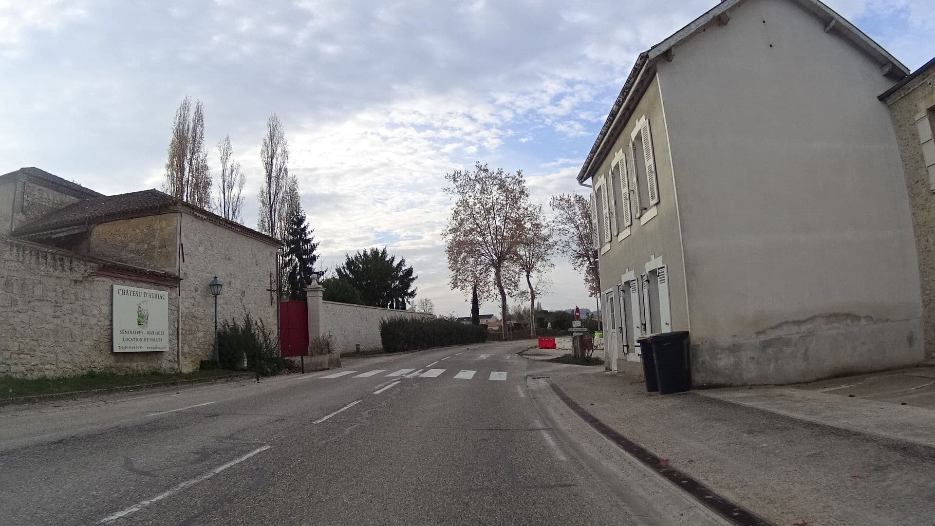 Street view near Château d'Aubiac, Estillac — © philamos (CC BY-SA · Mapillary)