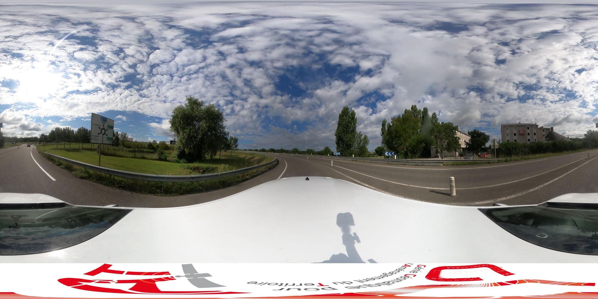 Street view near ibis Auch, Auch — © sogefi (CC BY-SA · Mapillary)
