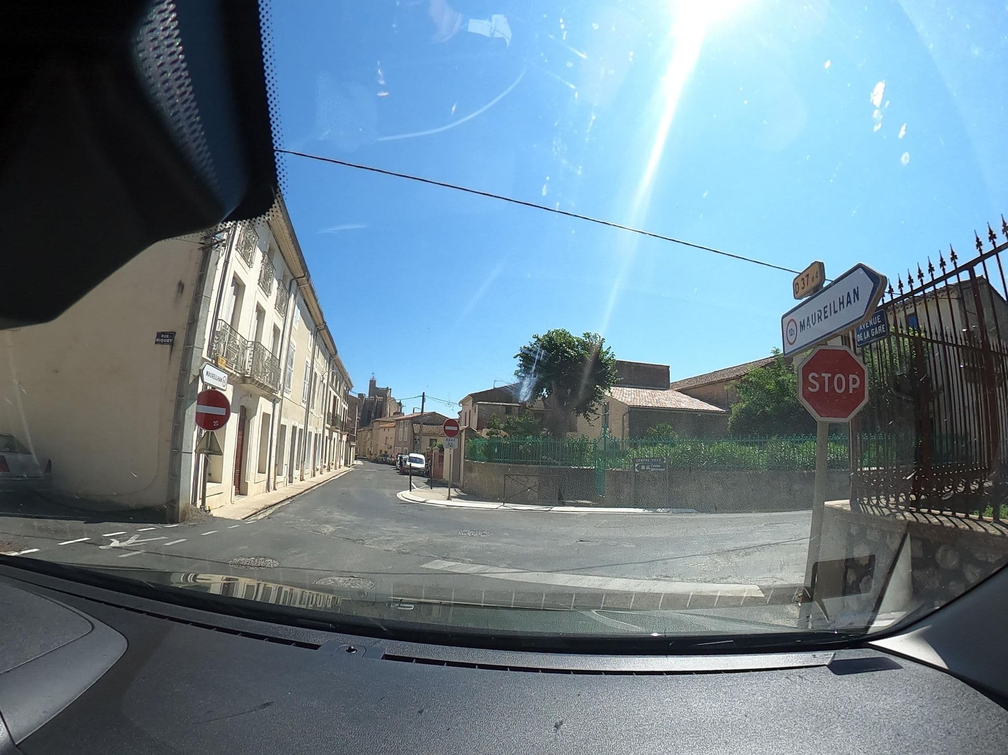 Street view near Gites de Gabrielle, Capestang — © vst (CC BY-SA · Mapillary)