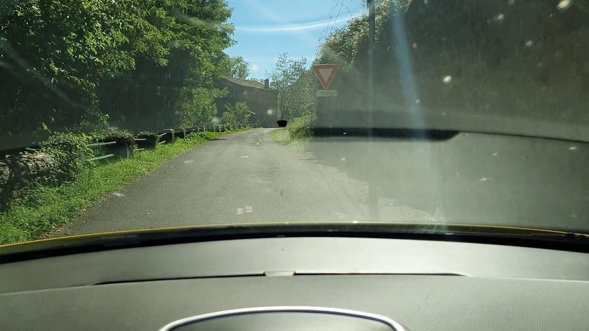 Street view near Gite le Colombier, Avèze — © si3p0 (CC BY-SA · Mapillary)