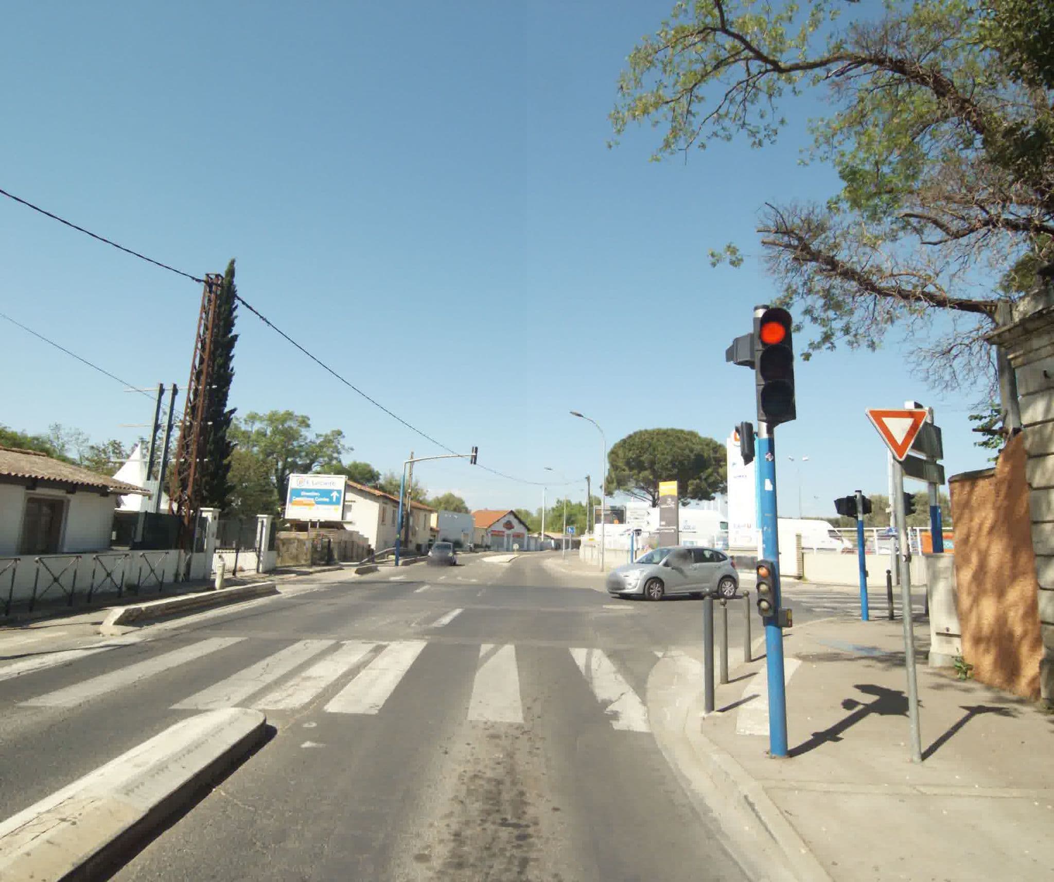 Street view near La Maison Blanche, Castelnau-le-Lez — © sogefi (CC BY-SA · Mapillary)