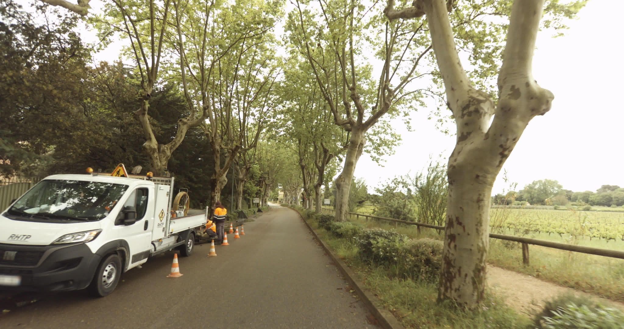 Street view near Villa Thermae, Remoulins — © sogefi (CC BY-SA · Mapillary)