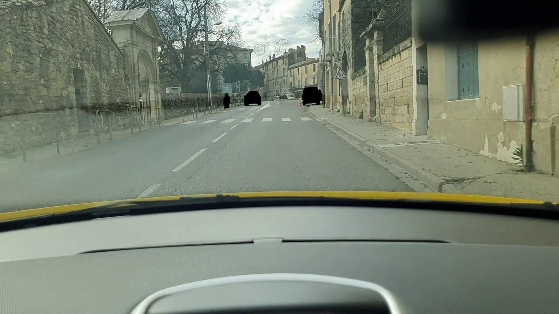 Street view near Les Bignones, Uzès — © si3p0 (CC BY-SA · Mapillary)