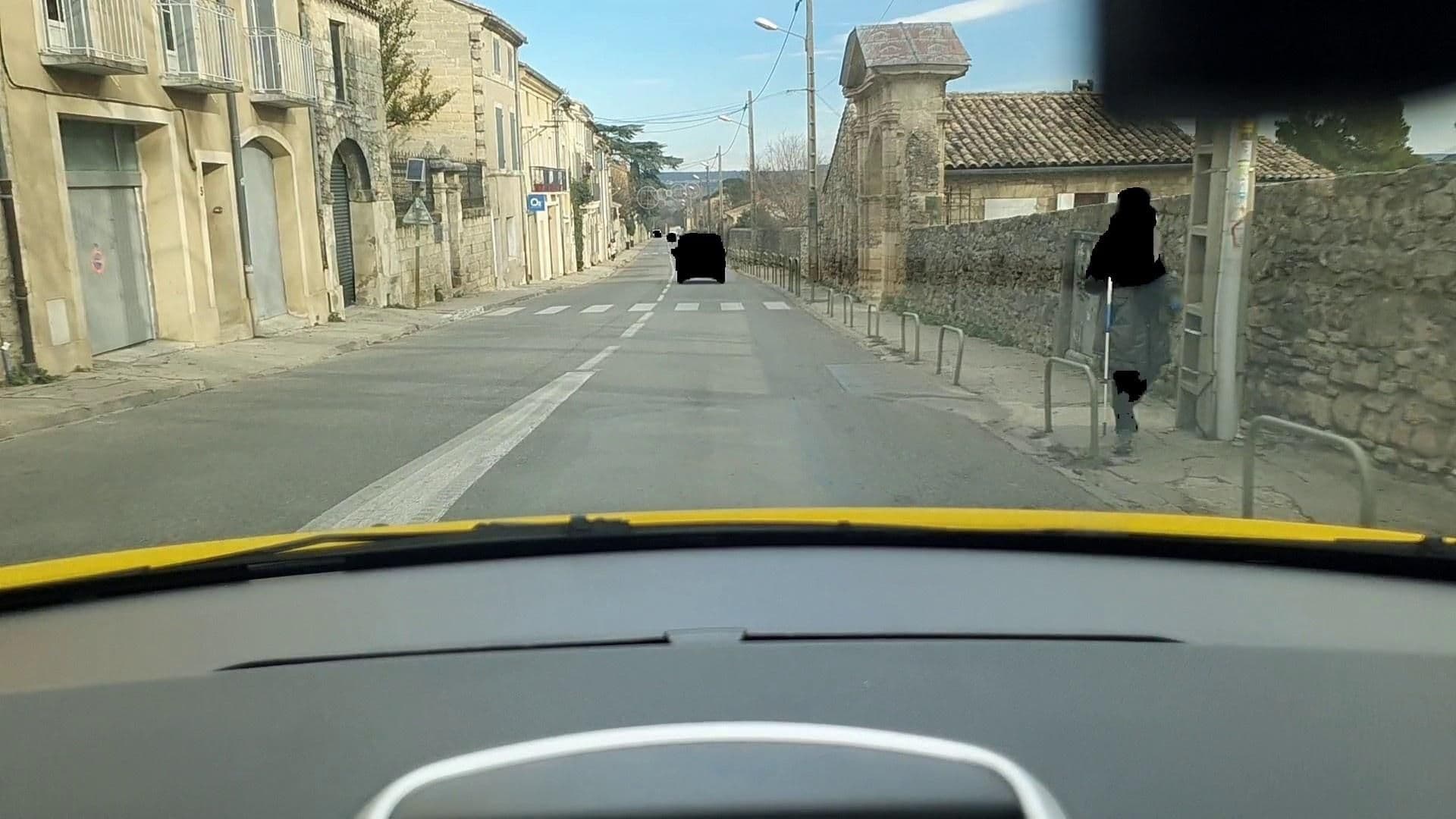Street view near La Maison Rouge d'Uzes B&B, Uzès — © si3p0 (CC BY-SA · Mapillary)