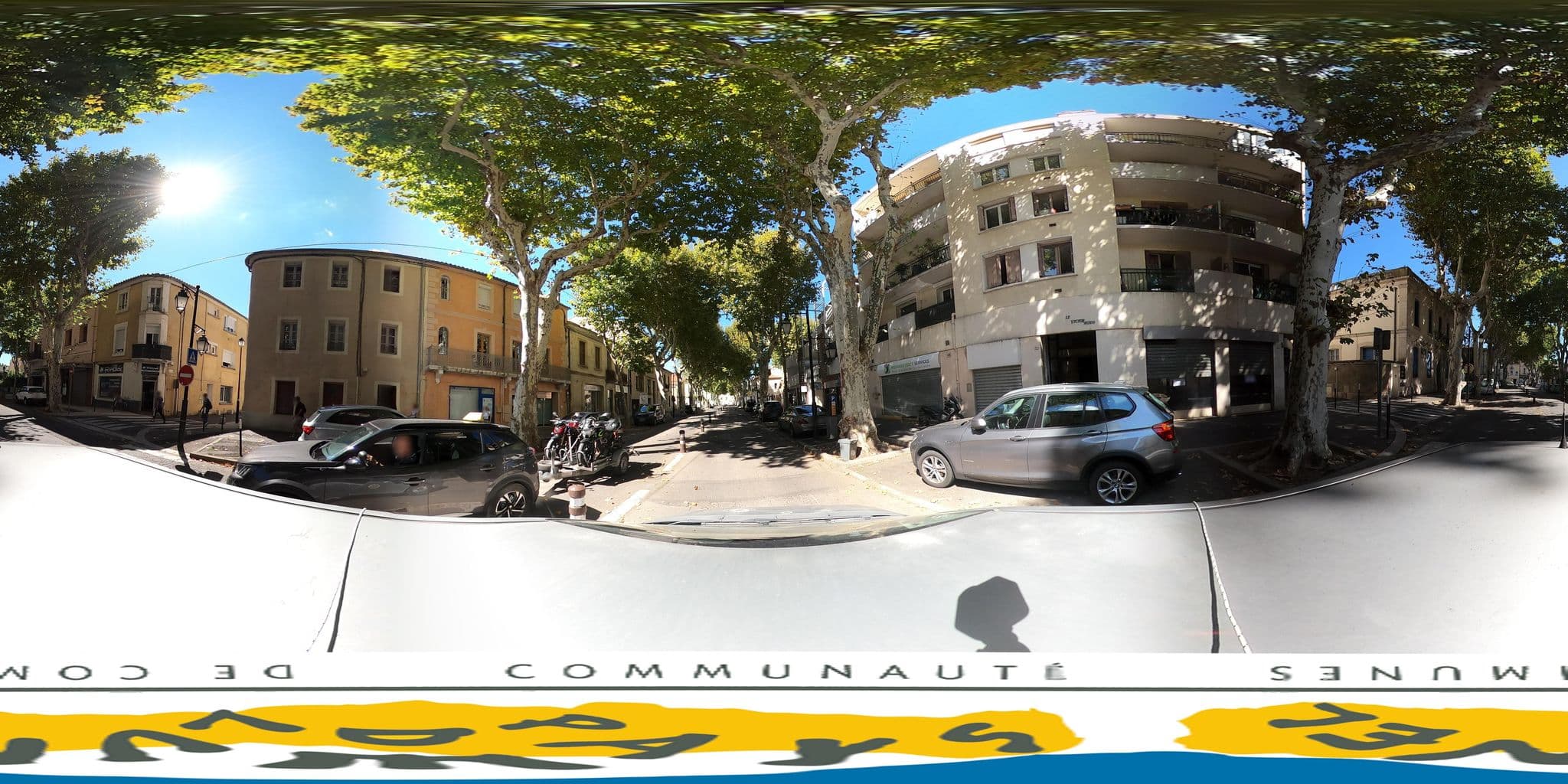 Street view near Ambre Hotel, Lunel — © data_wax (CC BY-SA · Mapillary)