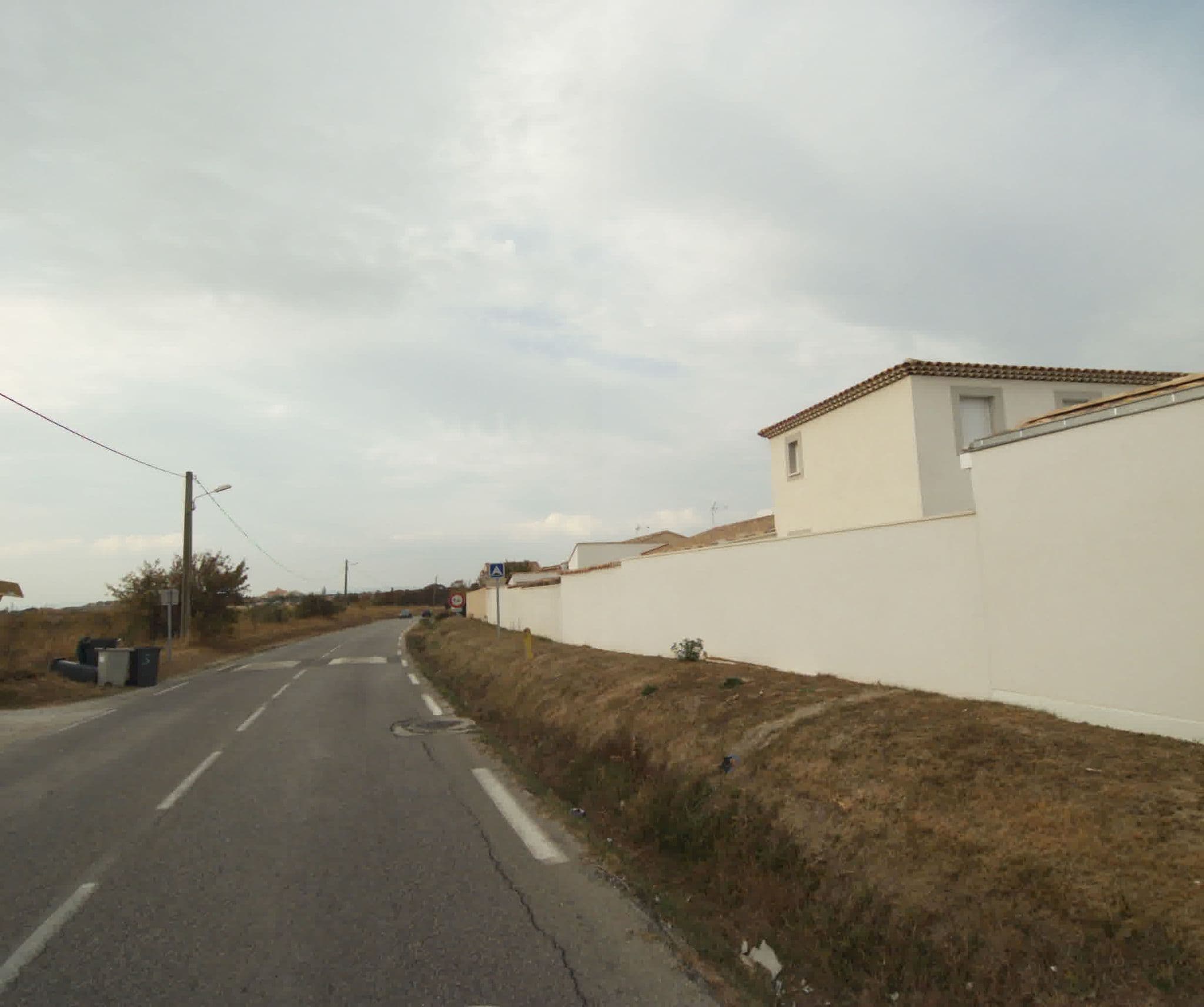 Street view near Balladins Marseille Provence, Gignac-la-Nerthe — © sogefi (CC BY-SA · Mapillary)