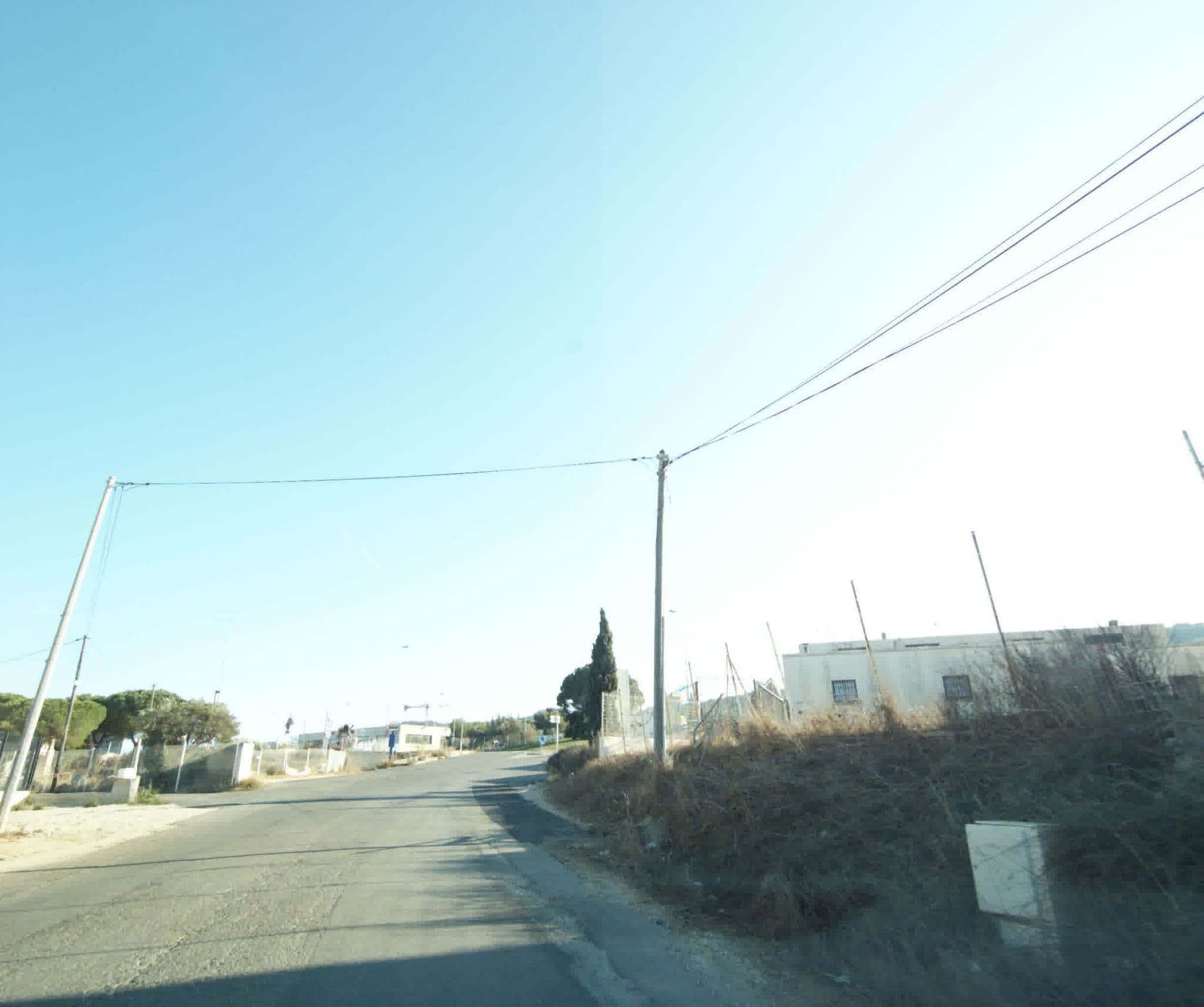 Street view near Hôtel Balladins Chateauneuf les Martigues Superior, Châteauneuf-les-Martigues — © sogefi (CC BY-SA · Mapillary)
