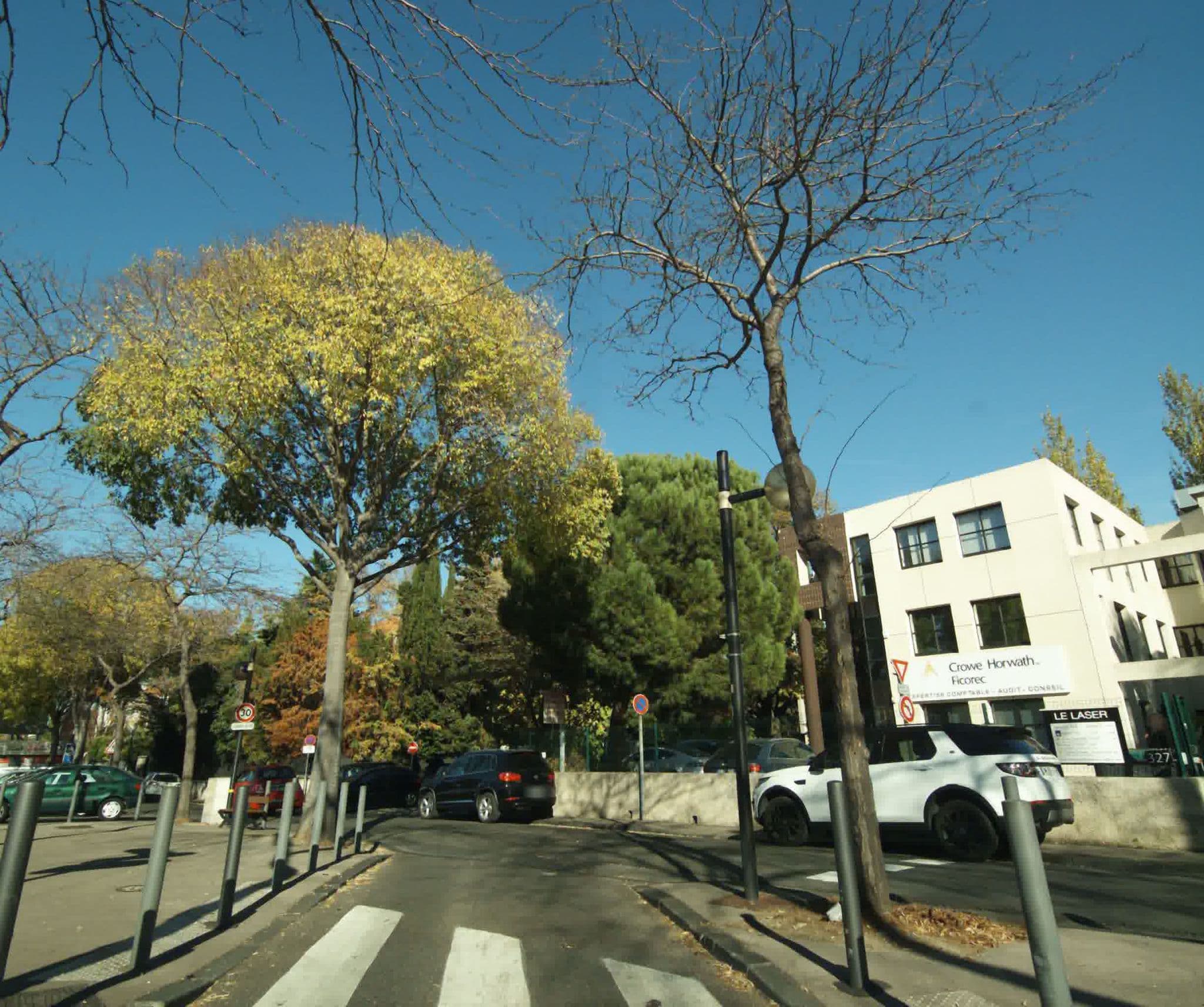Street view near R.E.V.E Roy d'Espagne Vacances Evasion, Sainte-Anne — © sogefi (CC BY-SA · Mapillary)