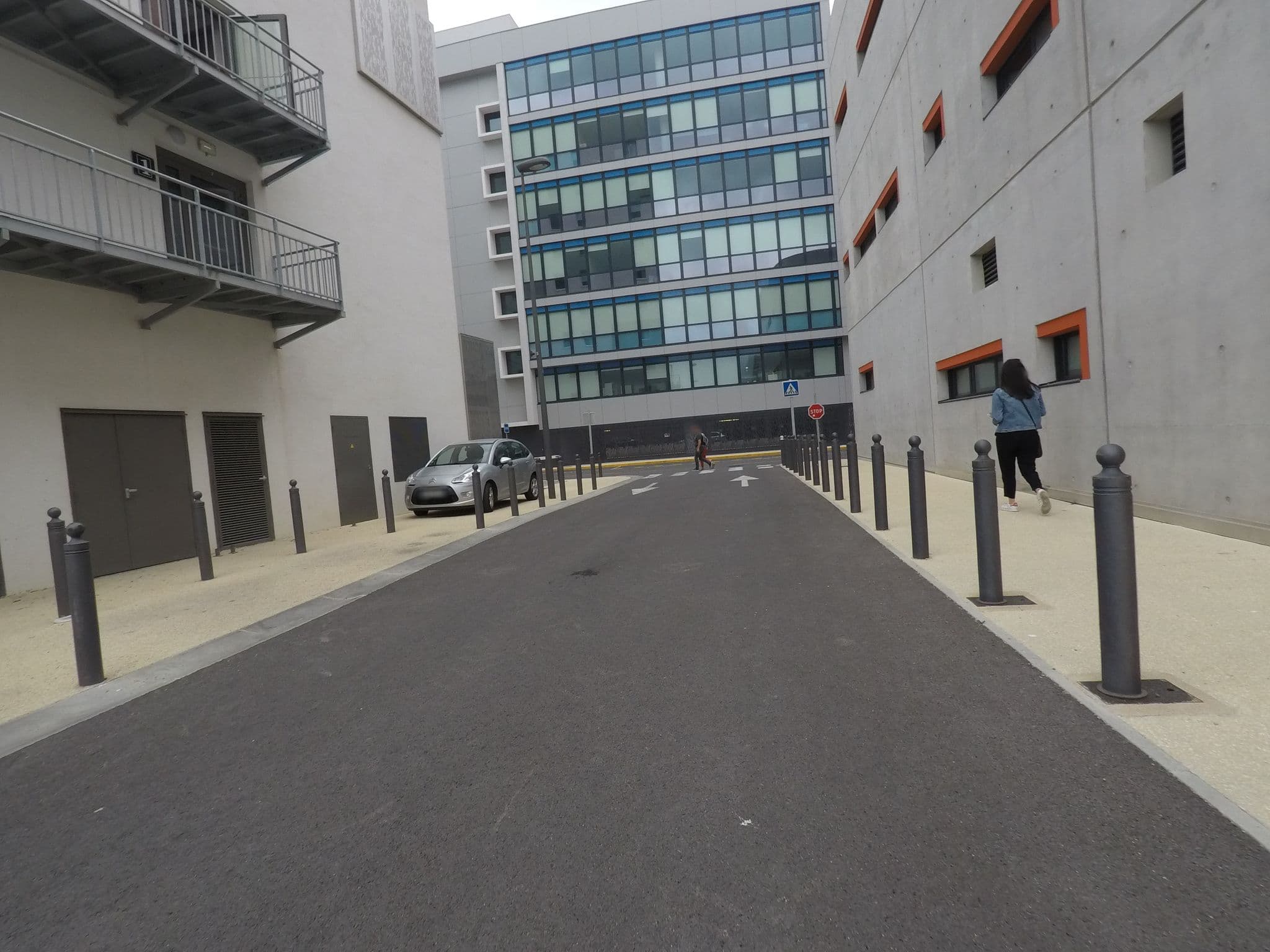 Street view near BB HQ, Saint-Giniez — © xdu (CC BY-SA · Mapillary)