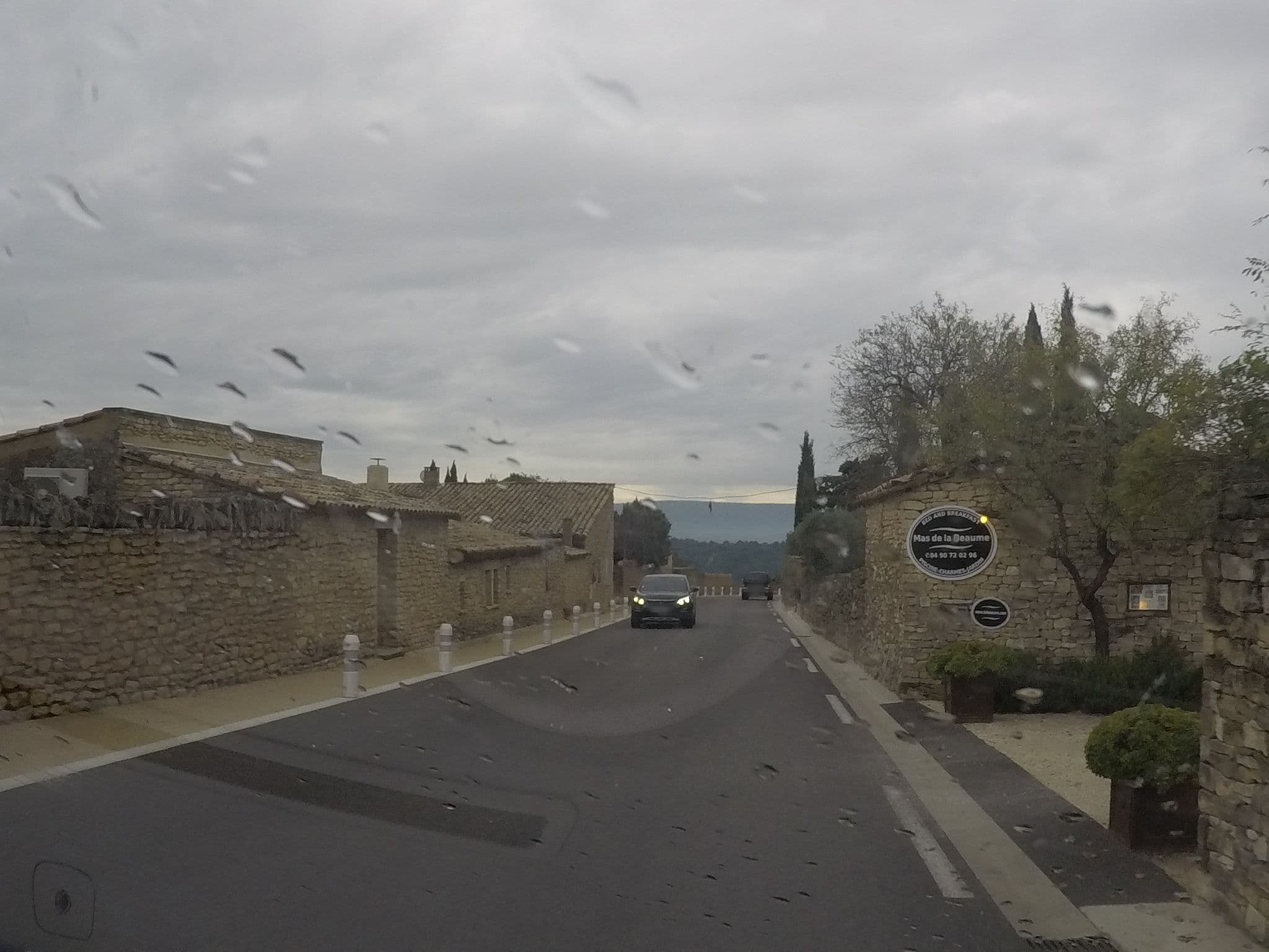 Street view near Mas de la Beaume, Gordes — © brano (CC BY-SA · Mapillary)
