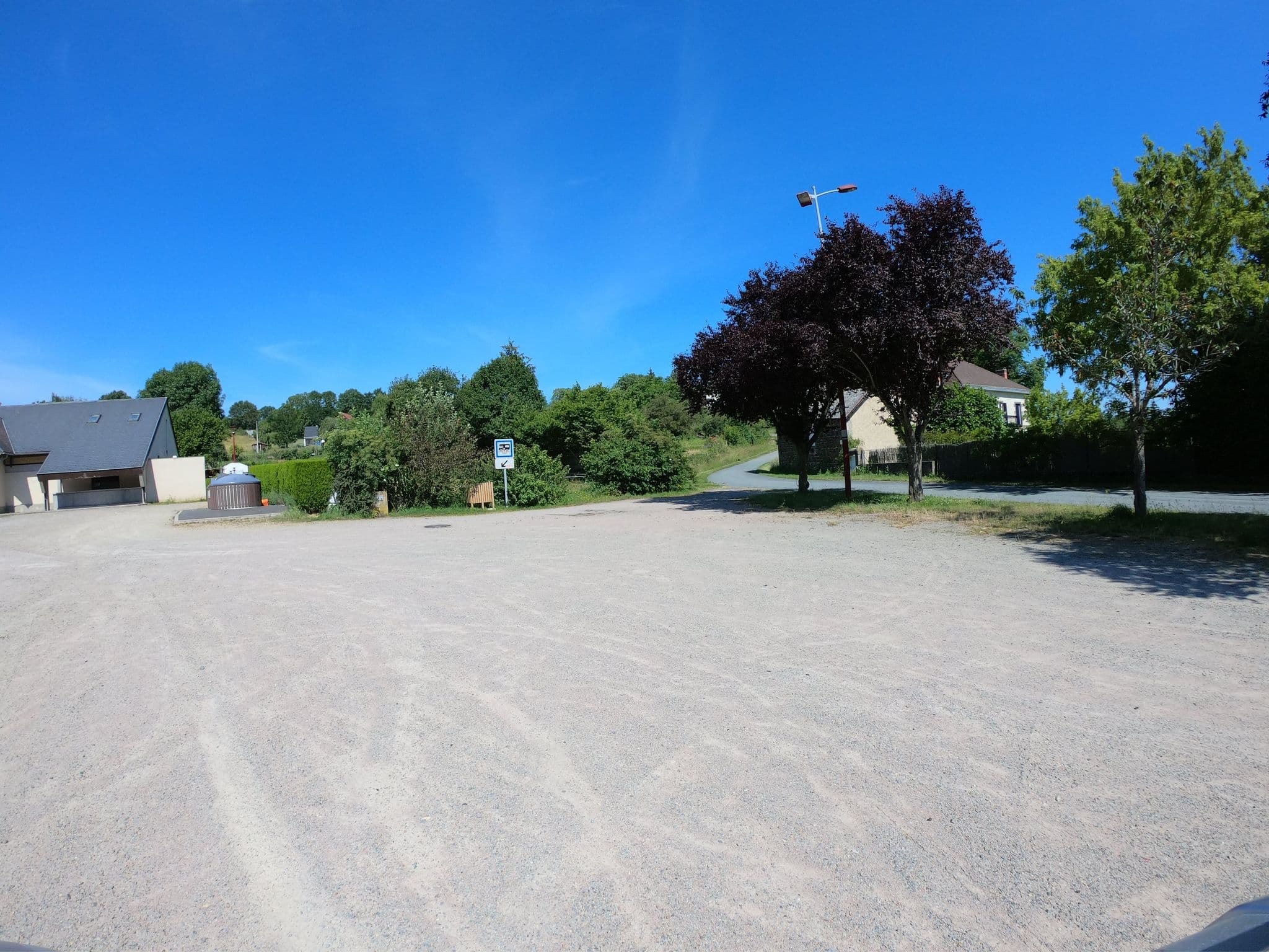 Street view near Aire de Camping-Car Manzat, Manzat — © joostjakob (CC BY-SA · Mapillary)