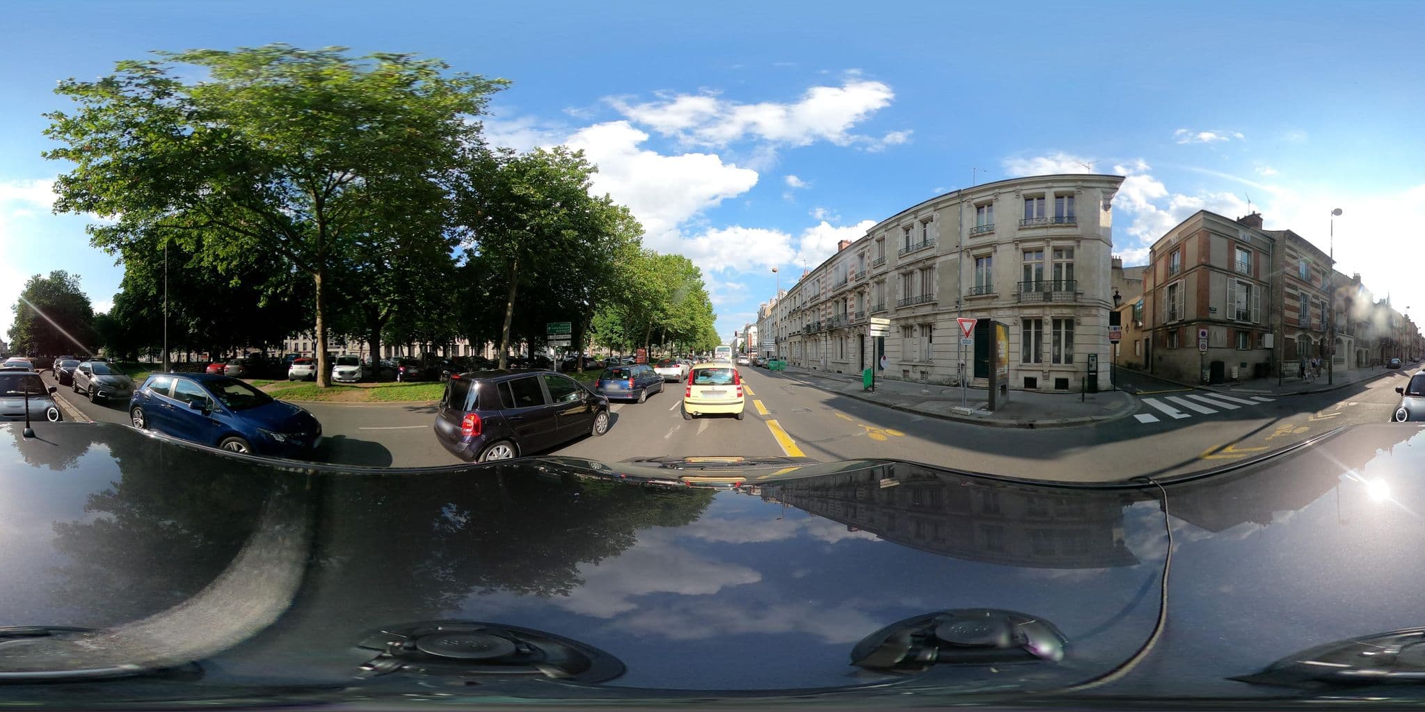 Street view near JARDIN D'ALEXANDRE, Orléans — © u4y0u (CC BY-SA · Mapillary)
