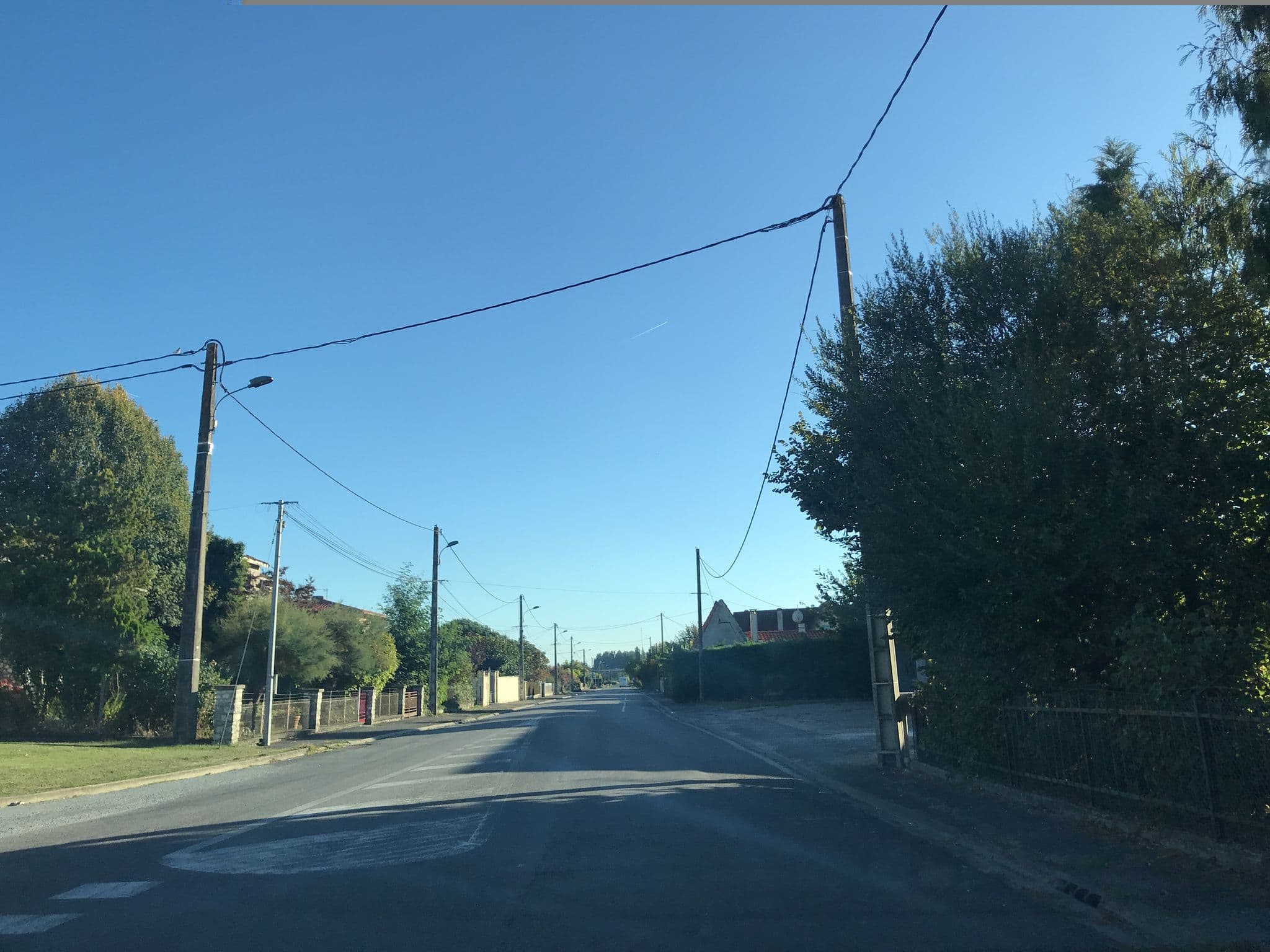 Street view near La Cagouille, Chalais — © pgiraud (CC BY-SA · Mapillary)