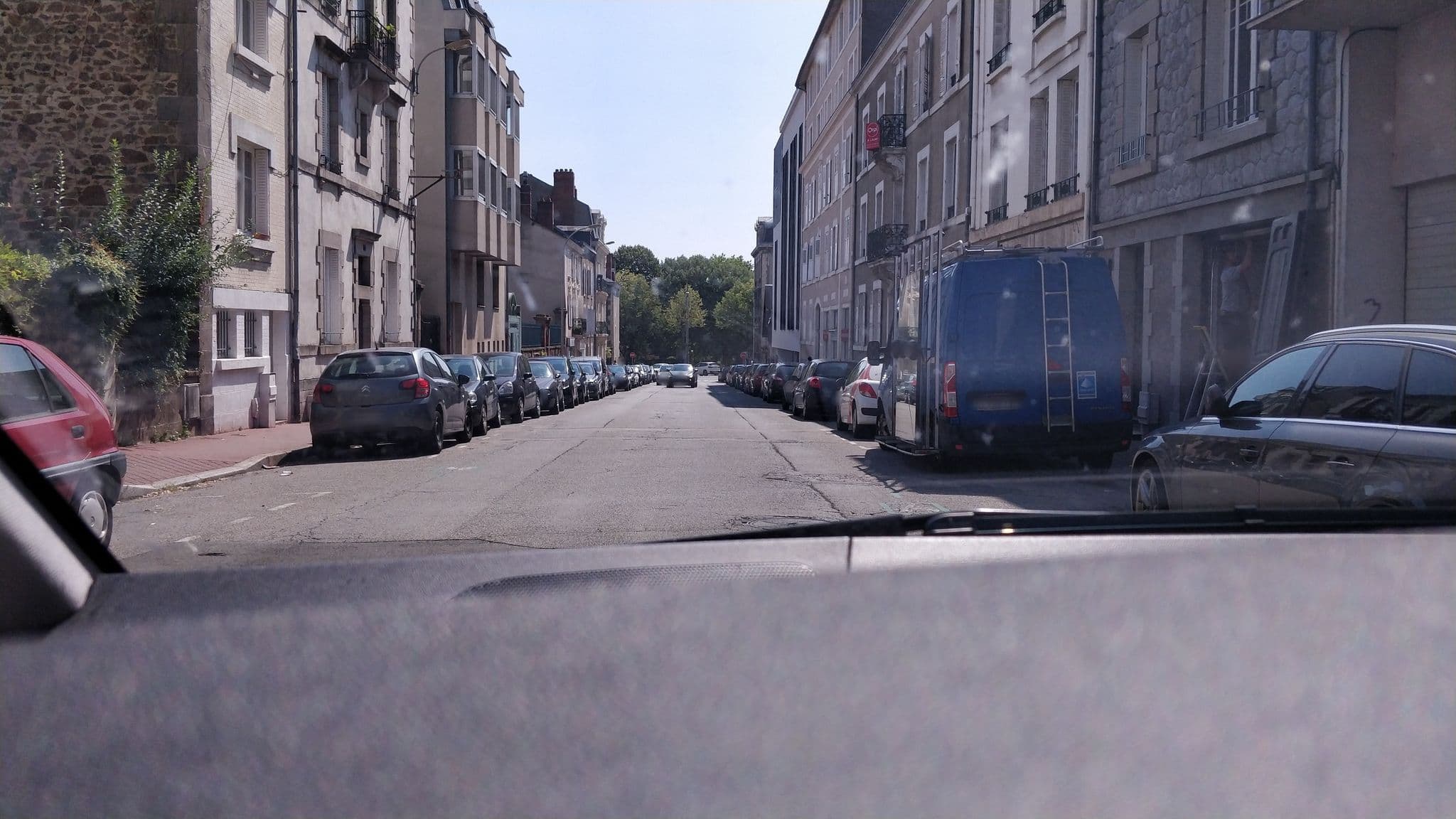 Street view near Sarl Augustor, Limoges — © philou87 (CC BY-SA · Mapillary)