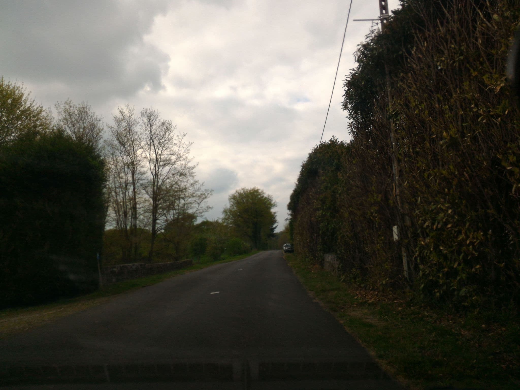 Street view near Etang de Brigueuil, Brigueuil — © fgouget (CC BY-SA · Mapillary)