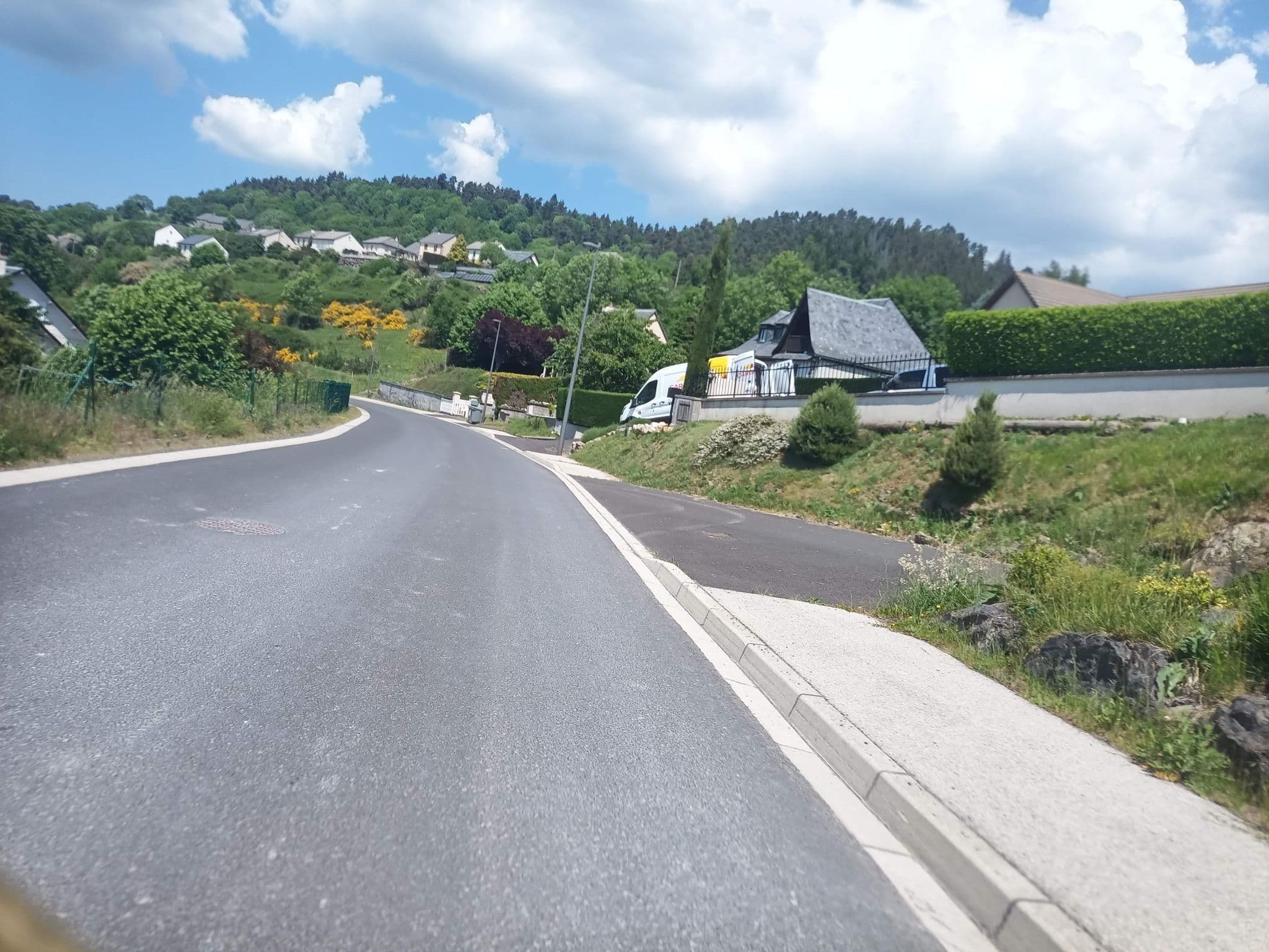 Street view near Raymaur, Murat — © connermacleod69 (CC BY-SA · Mapillary)