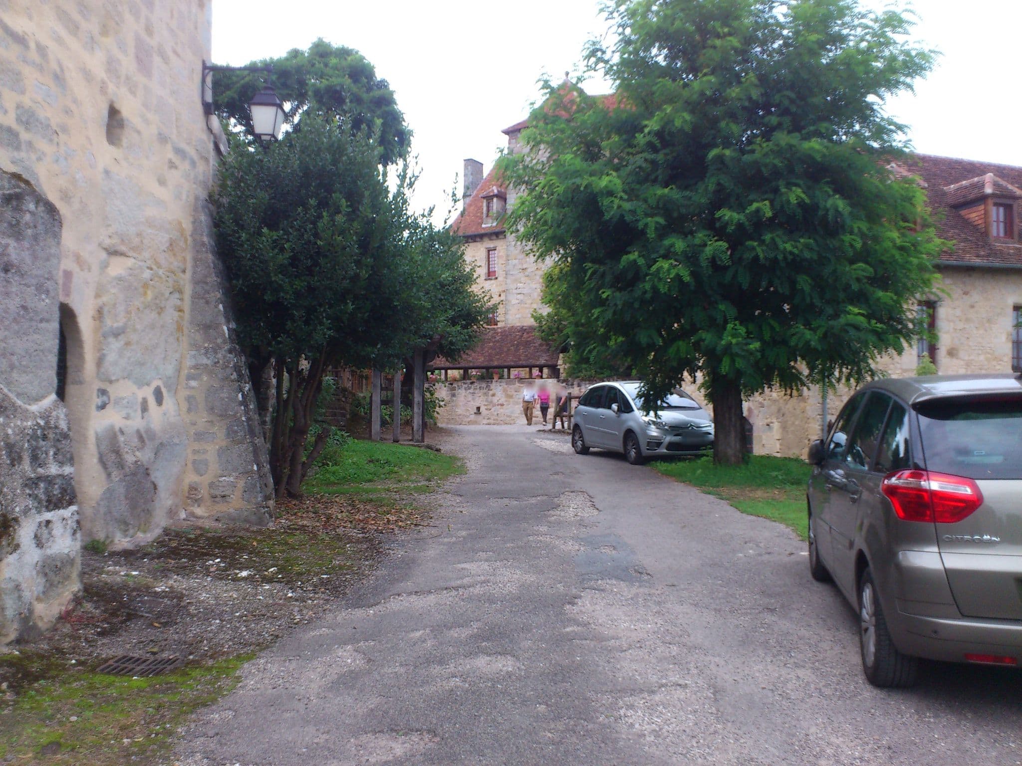 Street view near Raynal Jean-Claude, Vayrac — © stephanep (CC BY-SA · Mapillary)