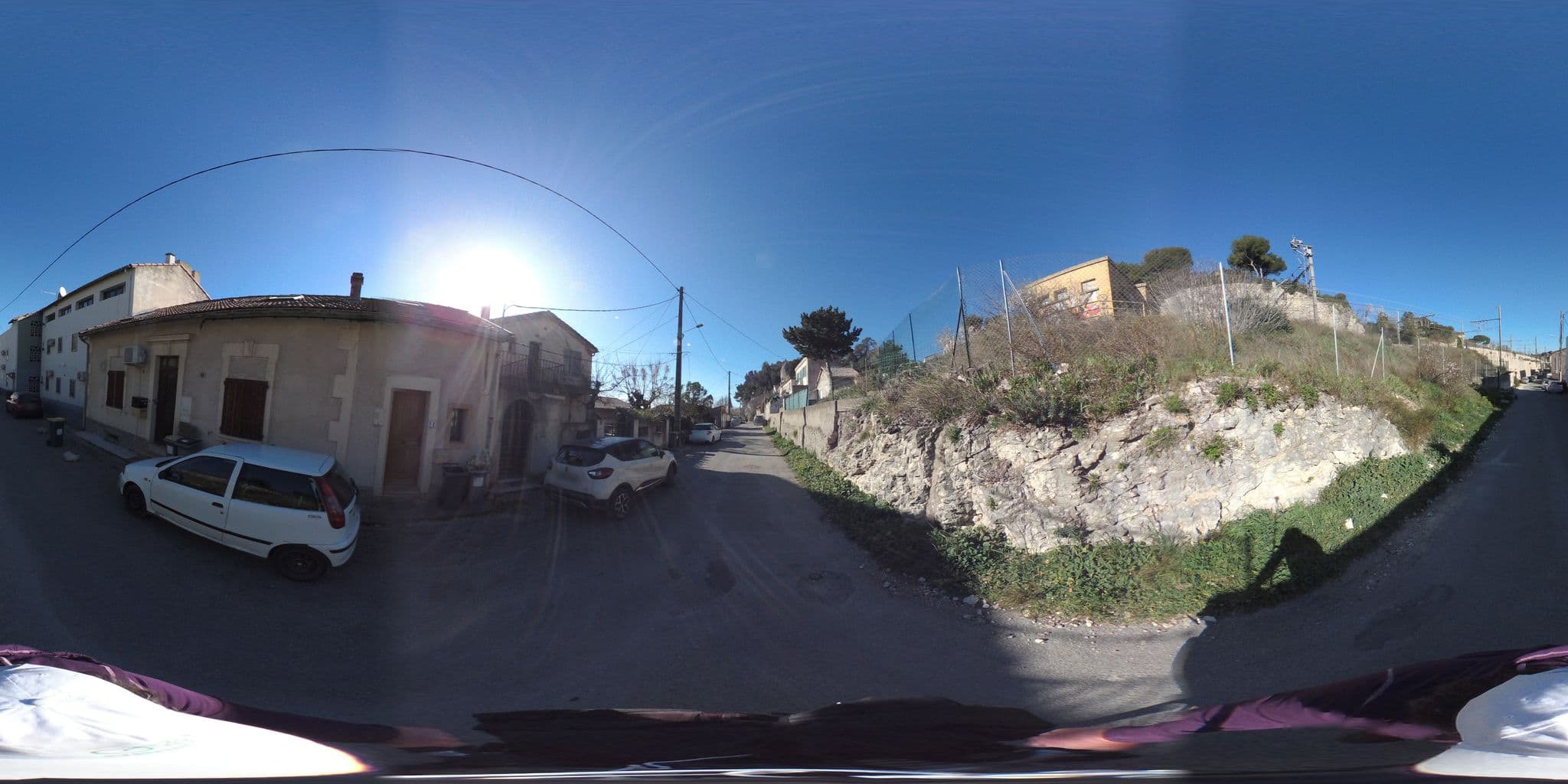 Street view near O'Cub Hôtel, Avignon — © geovelo (CC BY-SA · Mapillary)