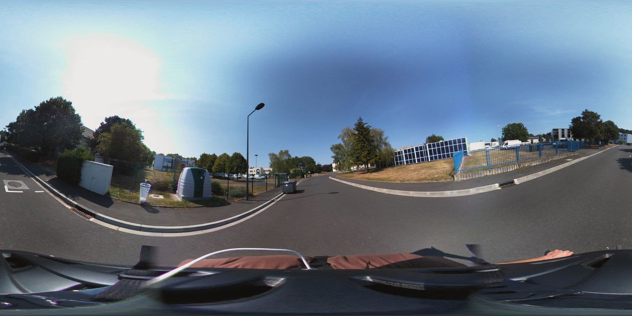 Street view near Sunijotel, Saint-Avertin — © monsieur_a (CC BY-SA · Mapillary)