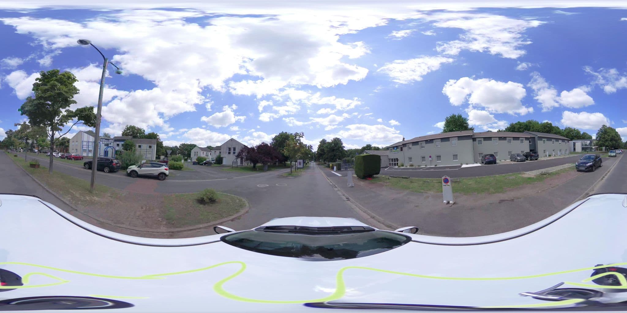 Street view near Inter-Hotel Le Garden, Chambray-lès-Tours — © atchisson (CC BY-SA · Mapillary)