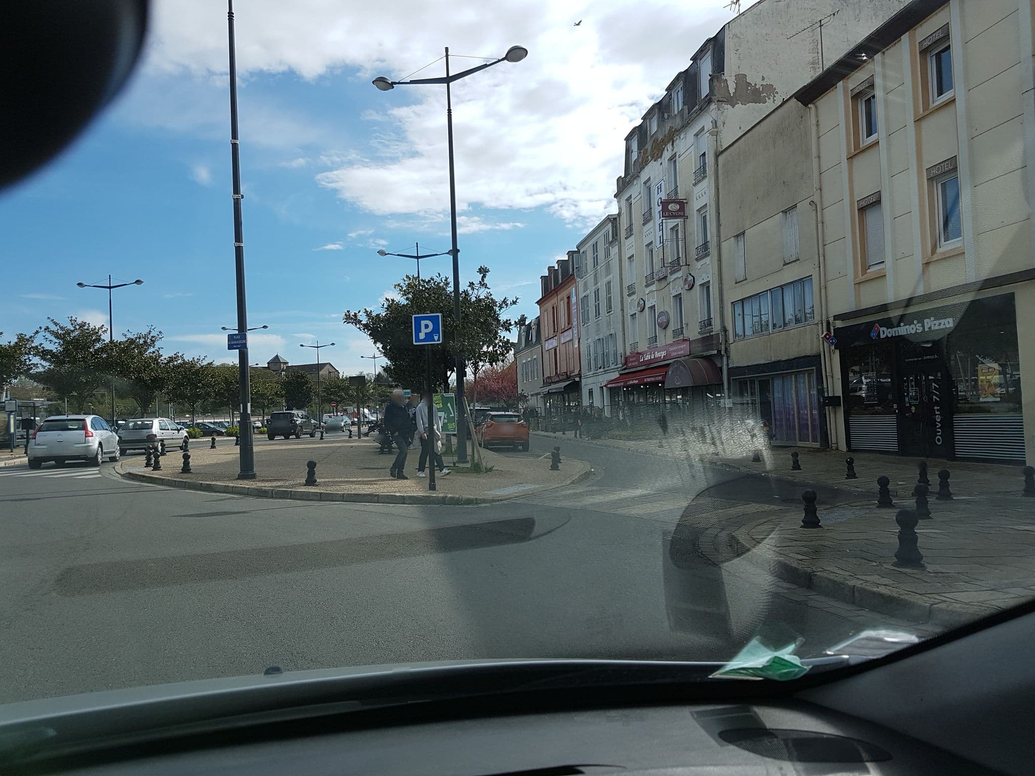 Street view near Hôtel Le Cigne, Bourges — © mav (CC BY-SA · Mapillary)