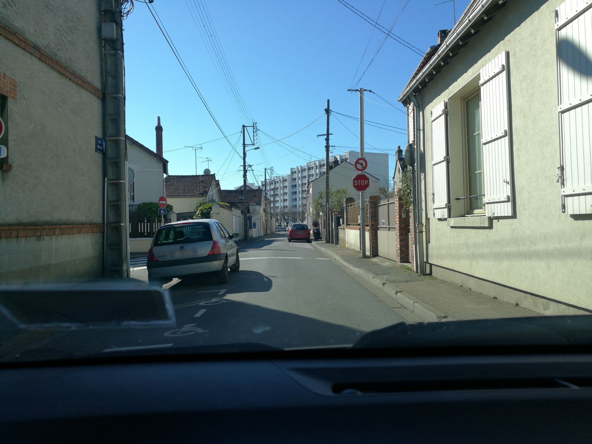 Street view near Orléans matins beaumonts, Orléans — © u4y0u (CC BY-SA · Mapillary)