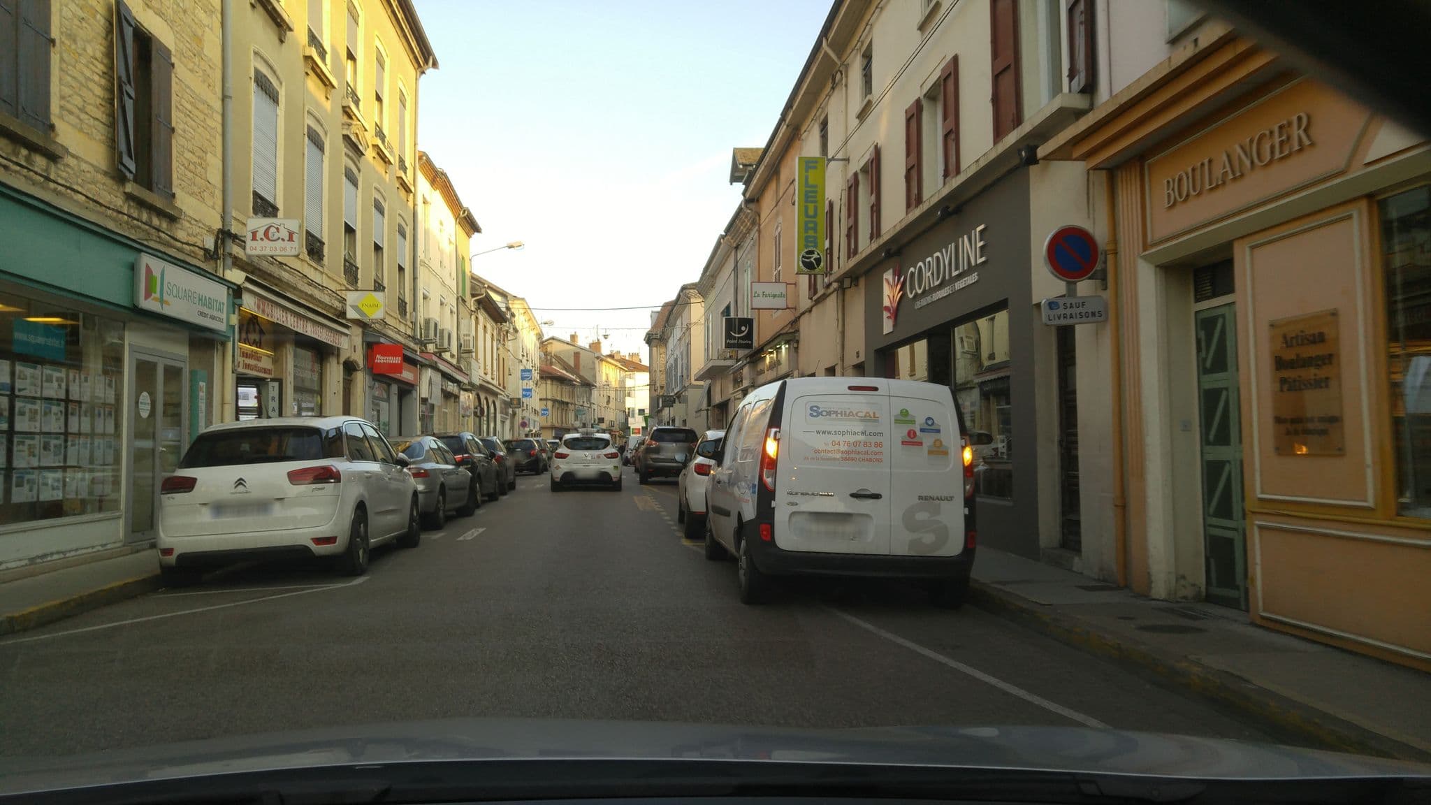 Street view near Enjoy your lifes, Domarin — © laurent_38 (CC BY-SA · Mapillary)