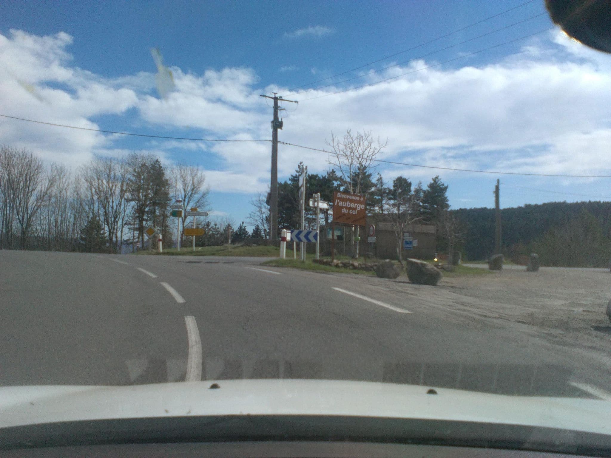 Street view near Auberge Du Col De Montmirat, Florac — © blup (CC BY-SA · Mapillary)