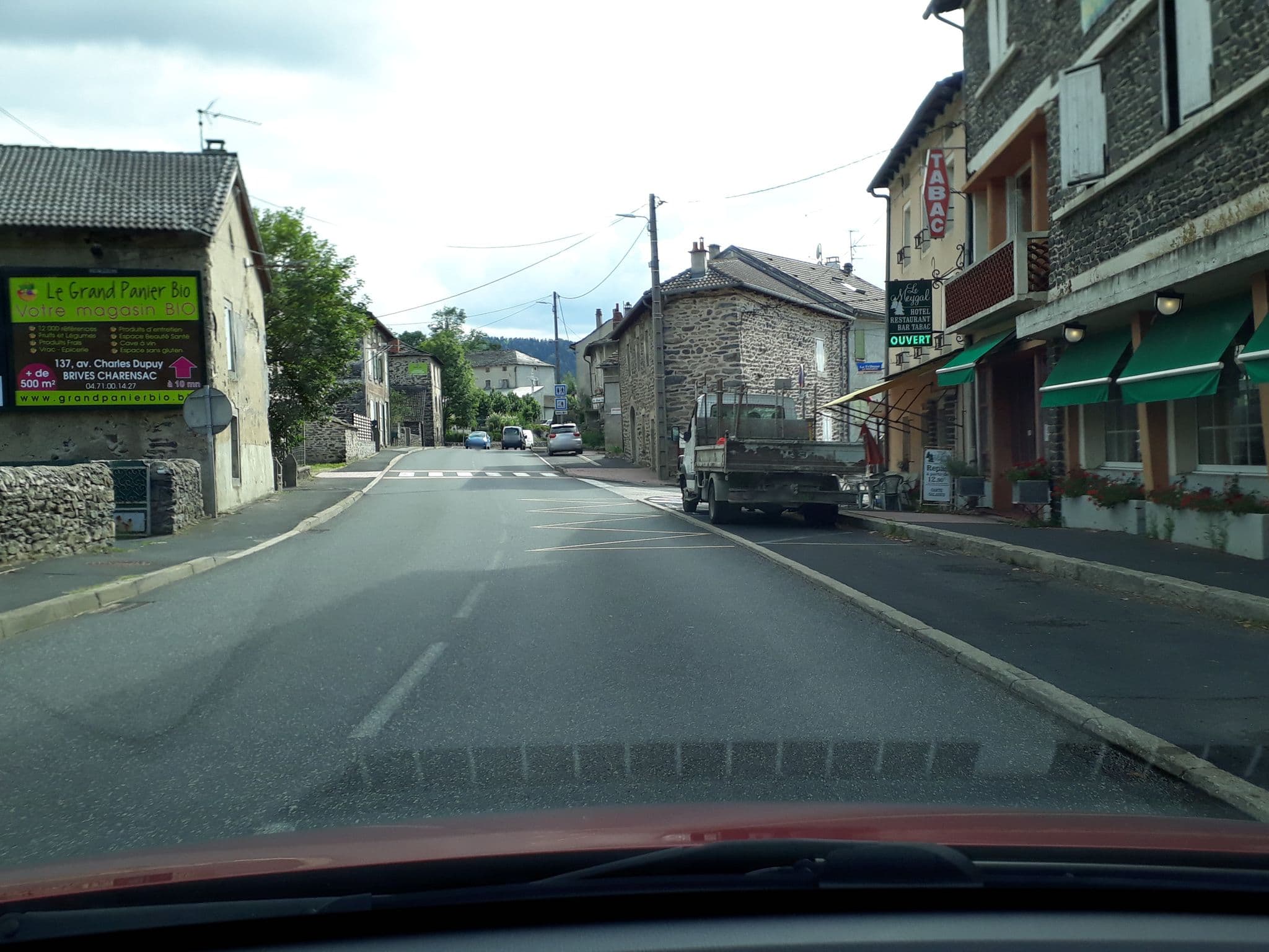 Street view near Hotel Restaurant Le Meygal, Saint-Julien-Chapteuil — © lcarrier (CC BY-SA · Mapillary)