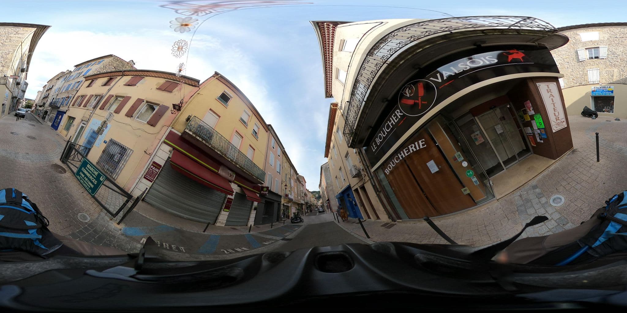 Street view near Les apparts de Jean Jaurès, Vals-les-Bains — © Krob (CC BY-SA · Mapillary)