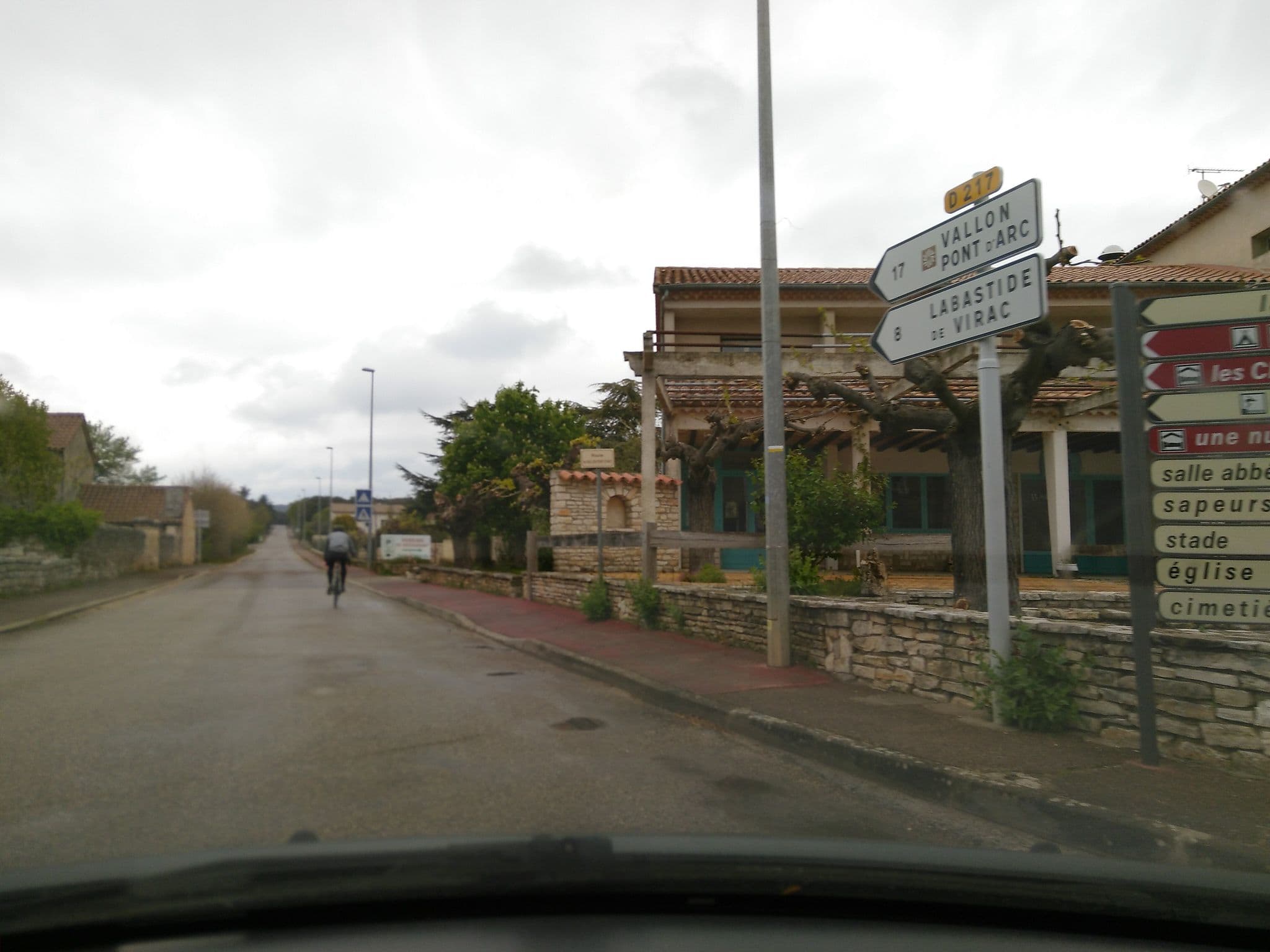 Street view near Hotel de l'Aven, Barjac — © marcp (CC BY-SA · Mapillary)