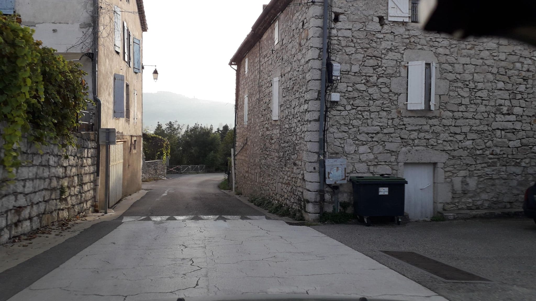 Street view near La Magnanerie d'Eyriac, Saint-Privat — © Cyber_E (CC BY-SA · Mapillary)