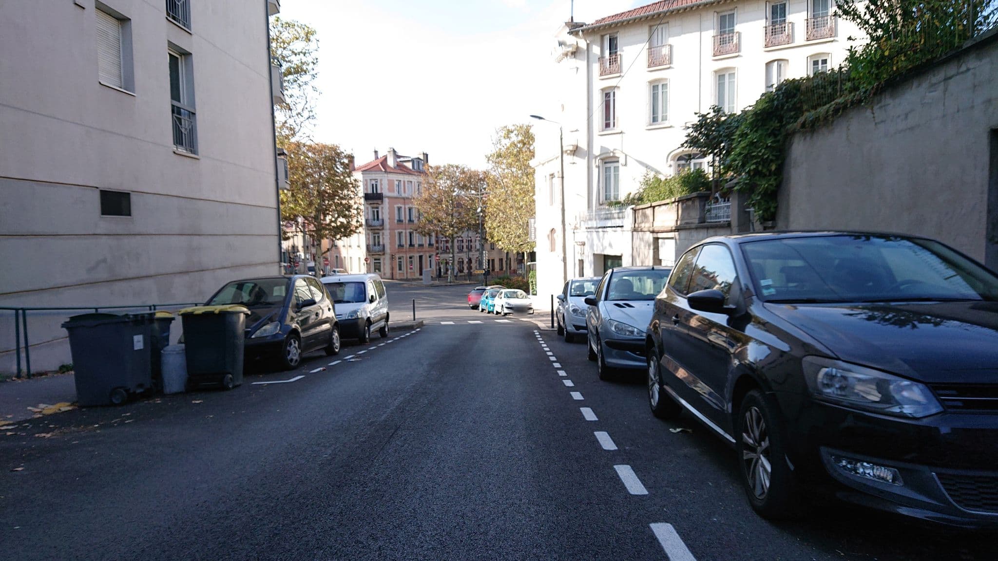 Street view near Les Loges de l'Opéra, Saint-Étienne — © remonet (CC BY-SA · Mapillary)
