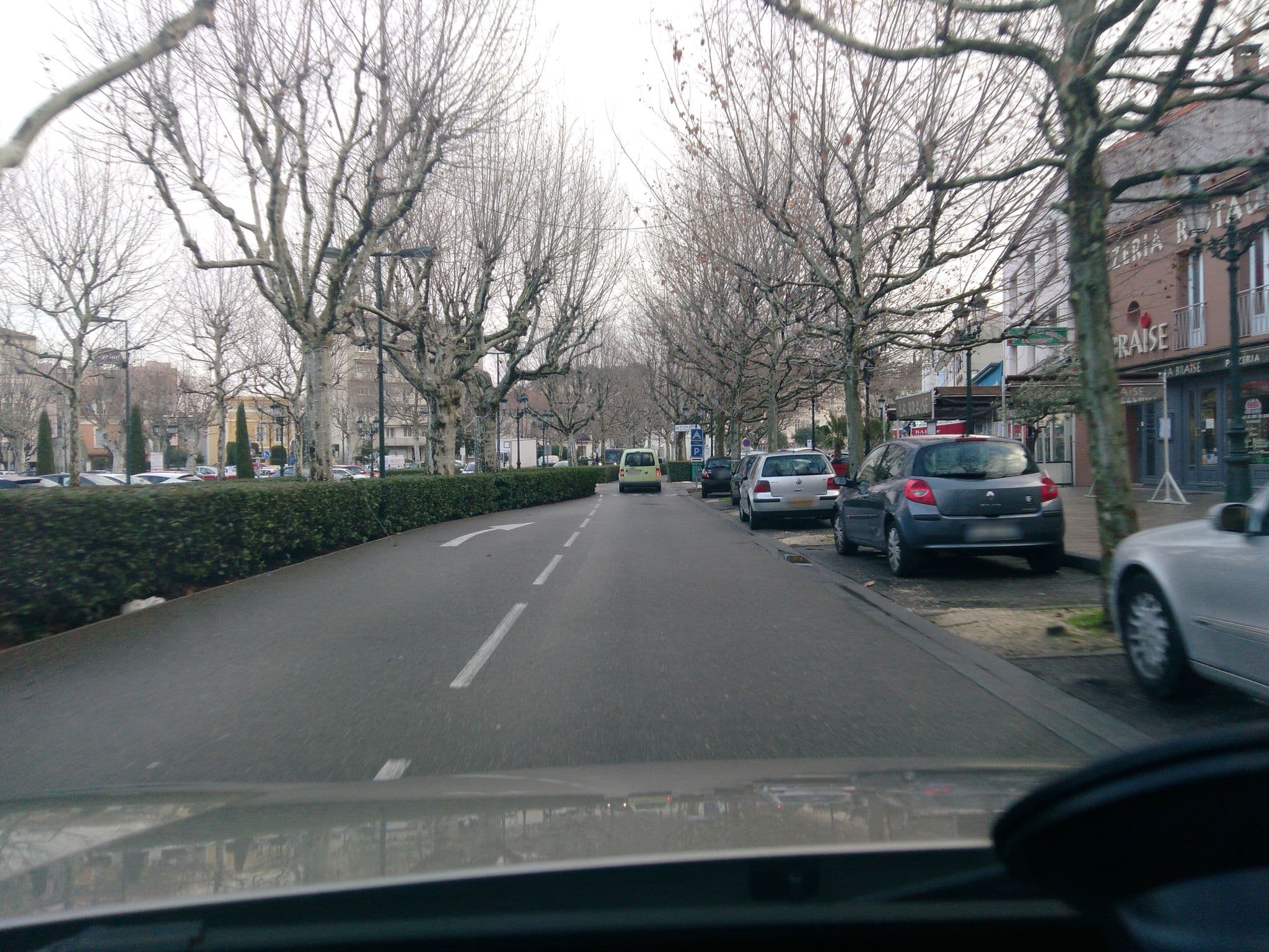 Street view near Selectour - Ailleurs Voyages, Montélimar — © hedaide (CC BY-SA · Mapillary)