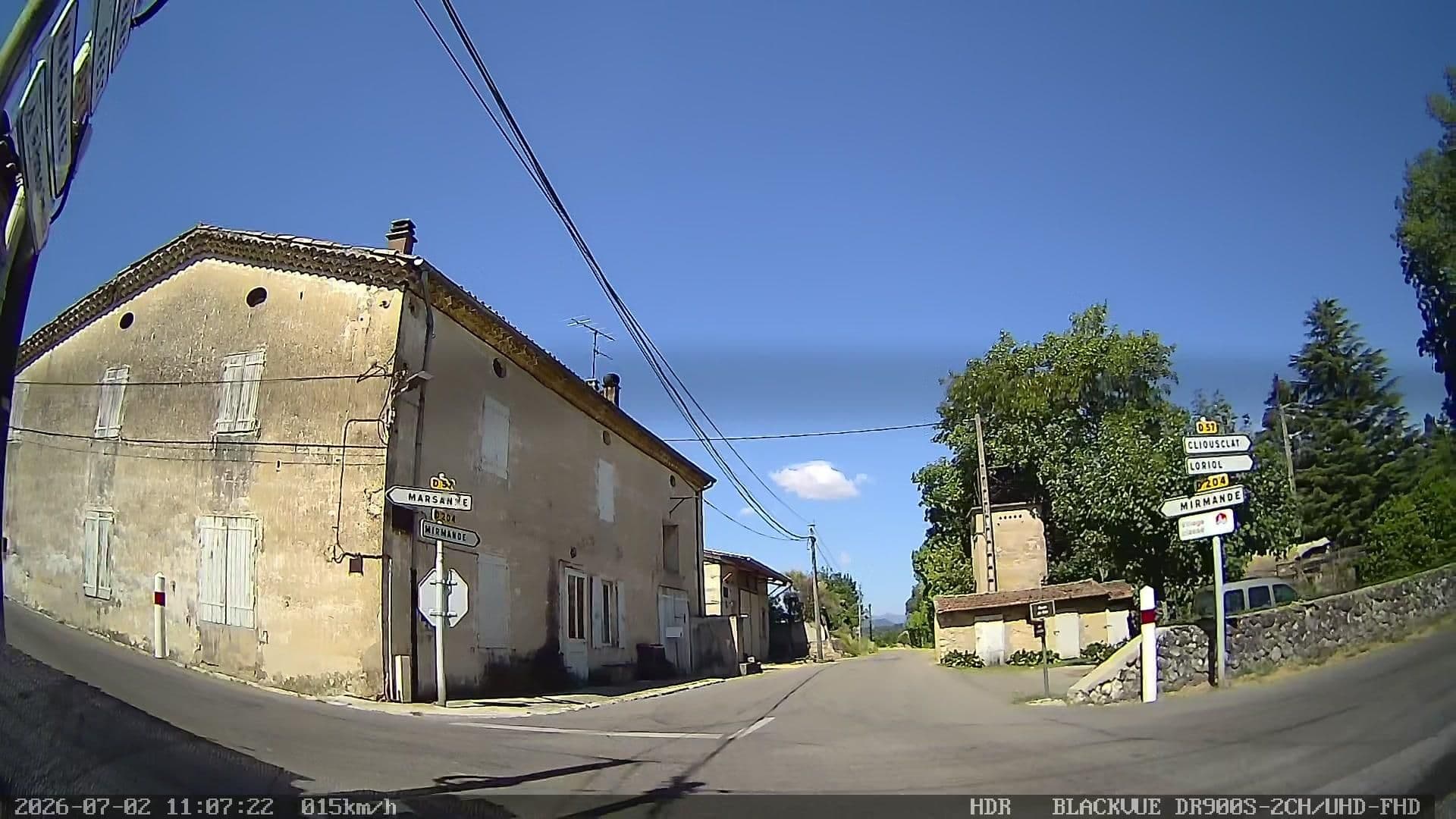 Street view near Gîte à Mirmande la Mirmandelle, Saulce-sur-Rhône — © madel (CC BY-SA · Mapillary)