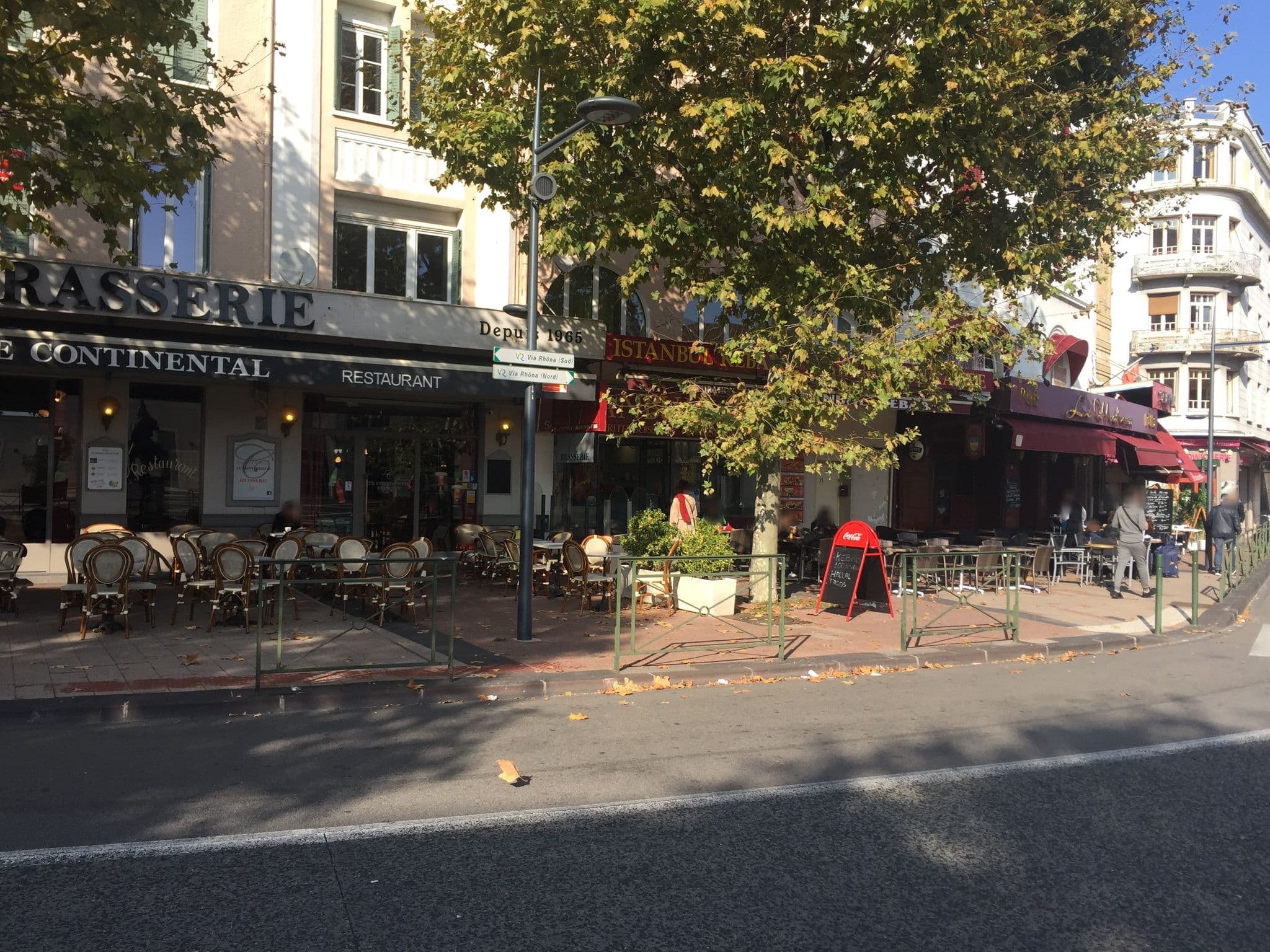 Street view near Hôtel Continental, Valence — © zimmy (CC BY-SA · Mapillary)