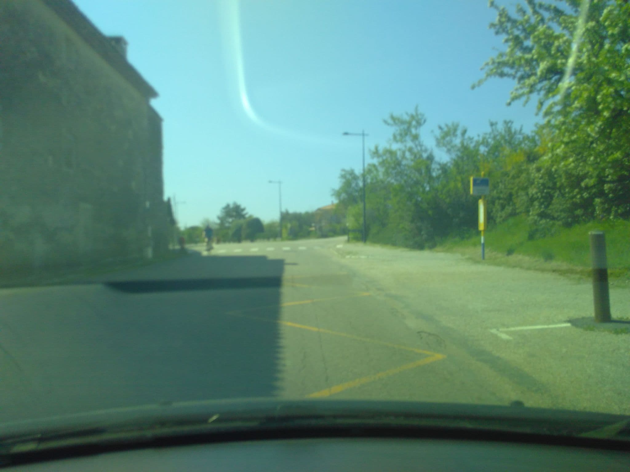 Street view near Hôtel Crépuscule, Taulignan — © marcp (CC BY-SA · Mapillary)